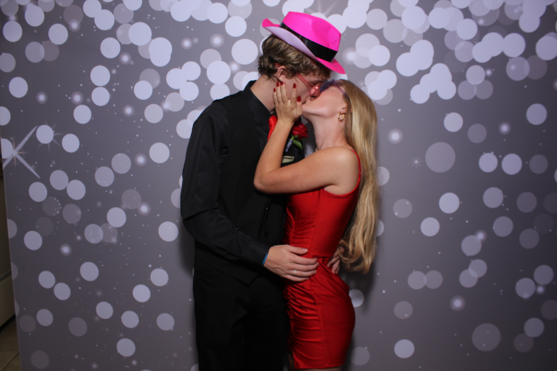 Butler County Homeschool Dance | View more photos from the event at gallery.photoboothcincy.com/u/PhotoBoothCincy/Butler-County-Homeschool-Dance