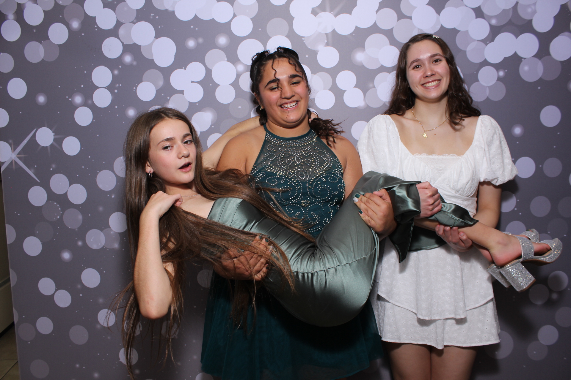 Butler County Homeschool Dance | View more photos from the event at gallery.photoboothcincy.com/u/PhotoBoothCincy/Butler-County-Homeschool-Dance