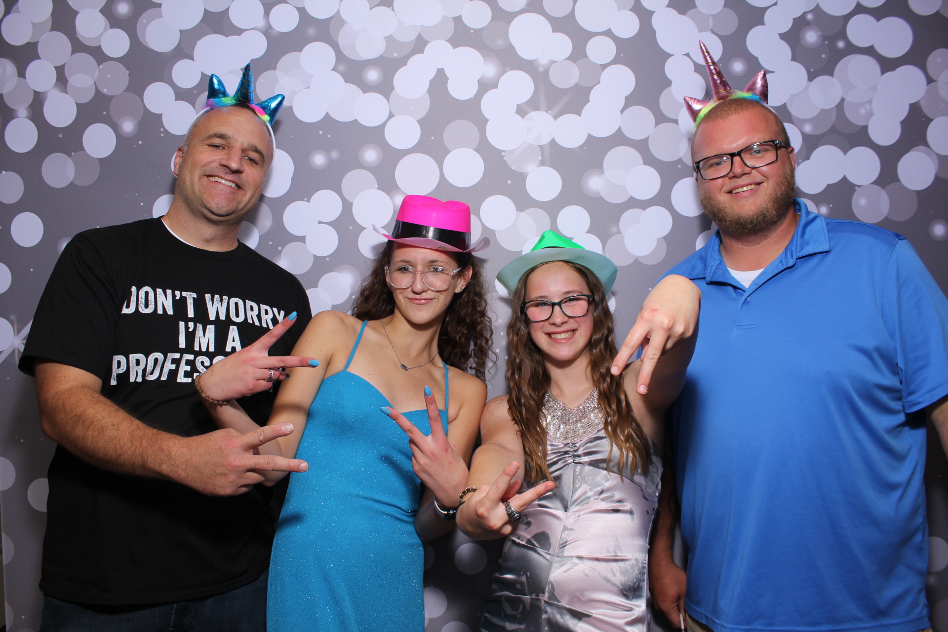 Butler County Homeschool Dance | View more photos from the event at gallery.photoboothcincy.com/u/PhotoBoothCincy/Butler-County-Homeschool-Dance