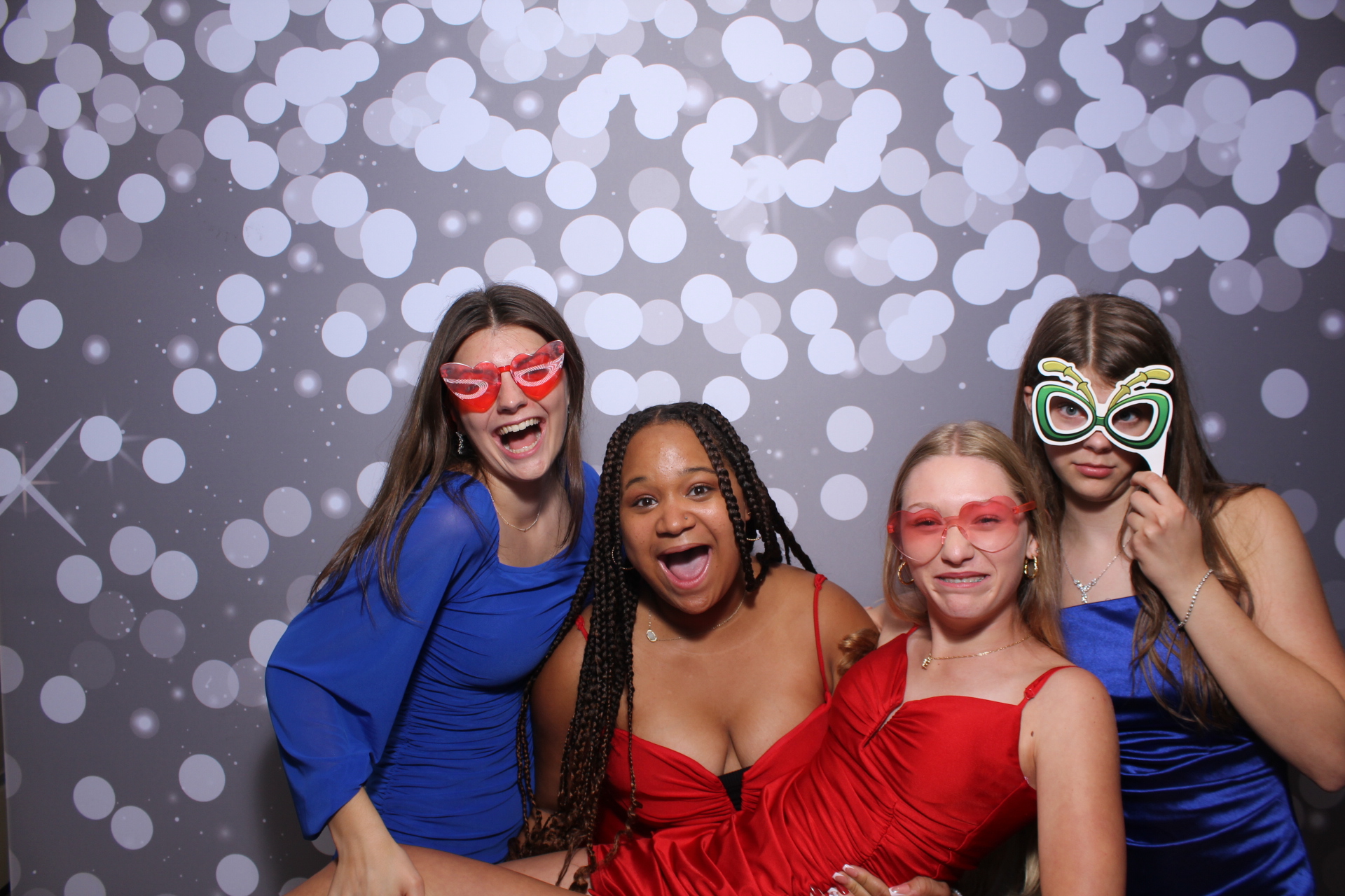 Butler County Homeschool Dance | View more photos from the event at gallery.photoboothcincy.com/u/PhotoBoothCincy/Butler-County-Homeschool-Dance