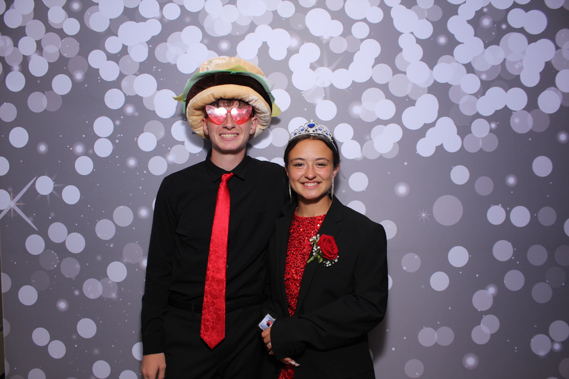 Butler County Homeschool Dance | View more photos from the event at gallery.photoboothcincy.com/u/PhotoBoothCincy/Butler-County-Homeschool-Dance