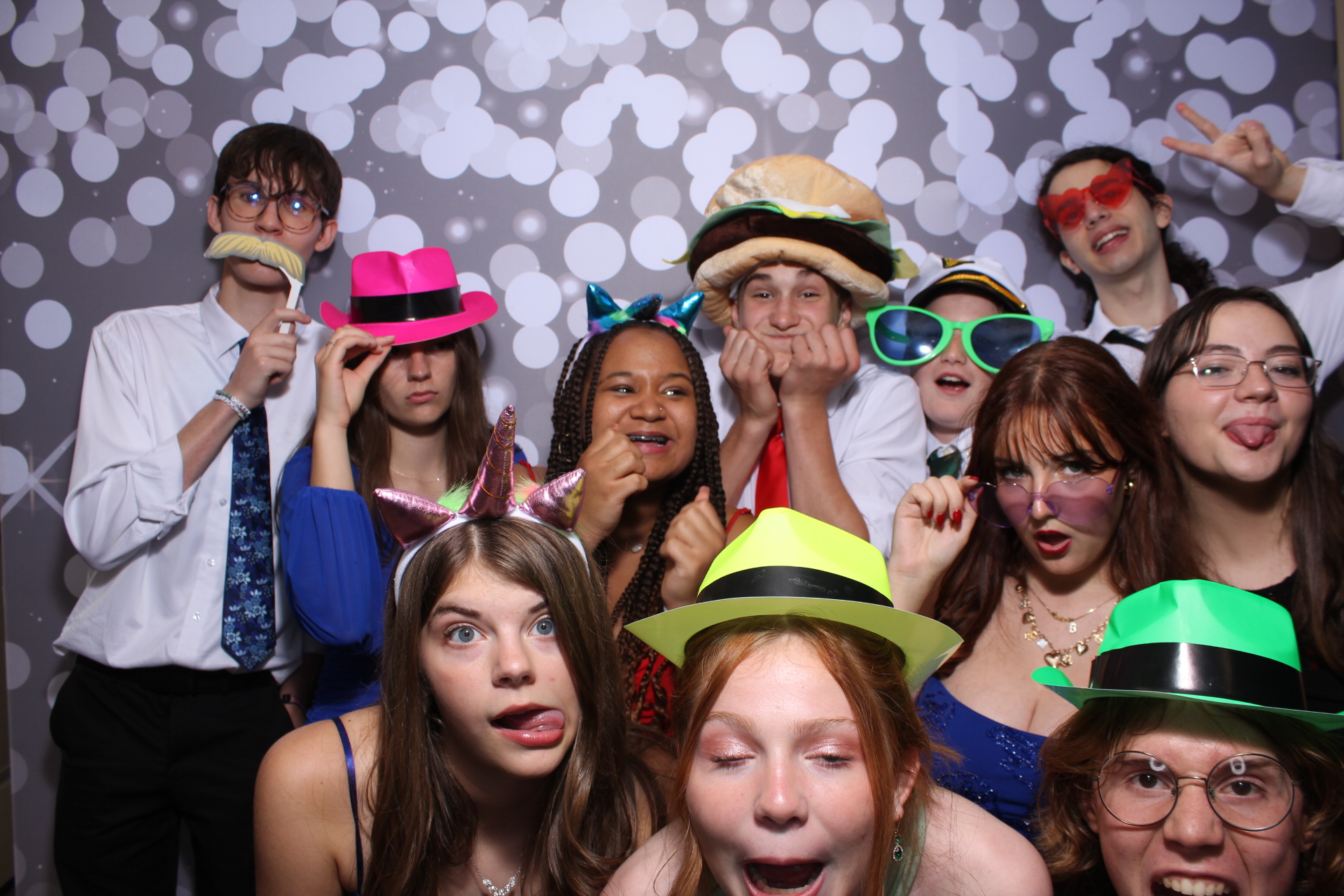 Butler County Homeschool Dance | View more photos from the event at gallery.photoboothcincy.com/u/PhotoBoothCincy/Butler-County-Homeschool-Dance