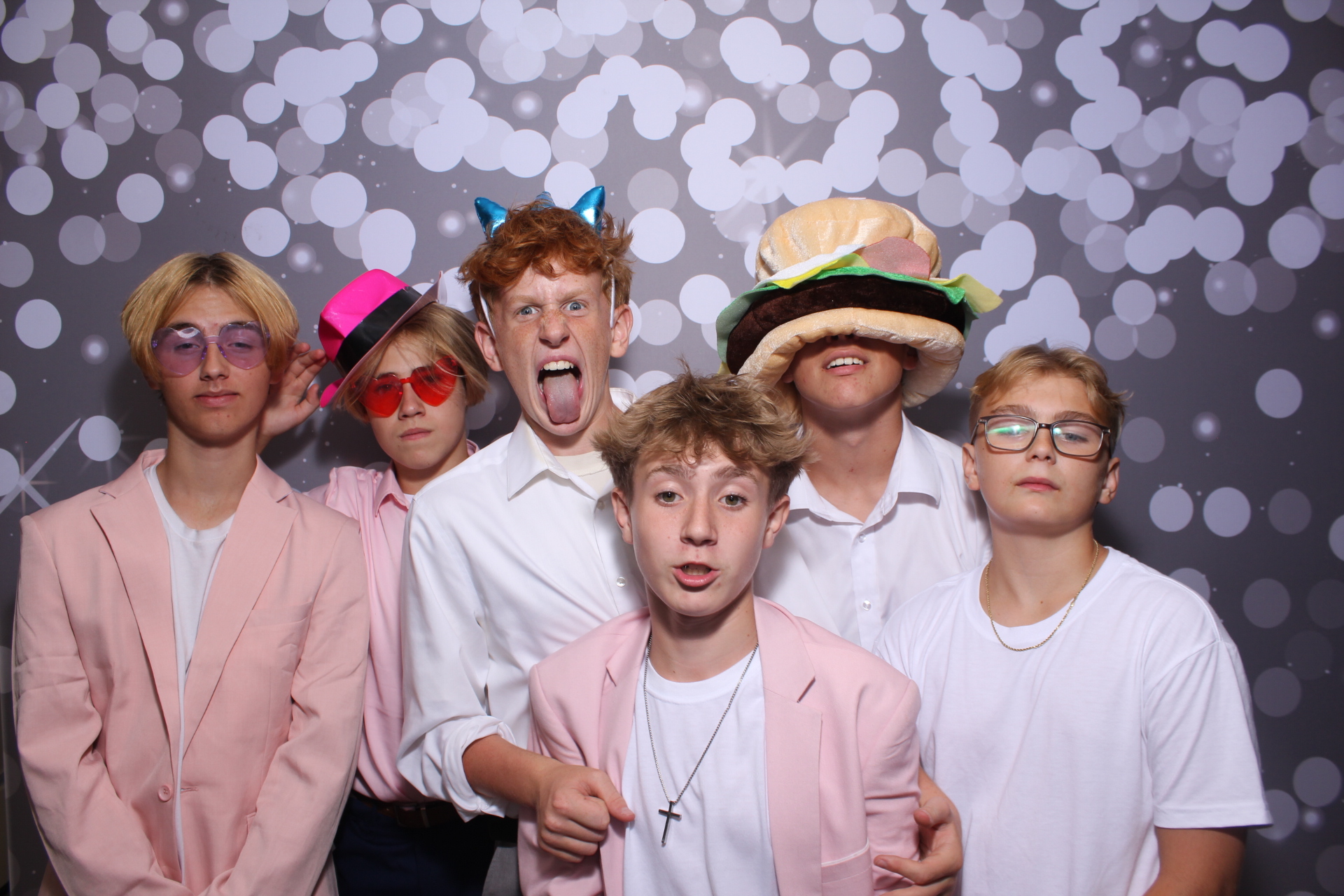 Butler County Homeschool Dance | View more photos from the event at gallery.photoboothcincy.com/u/PhotoBoothCincy/Butler-County-Homeschool-Dance