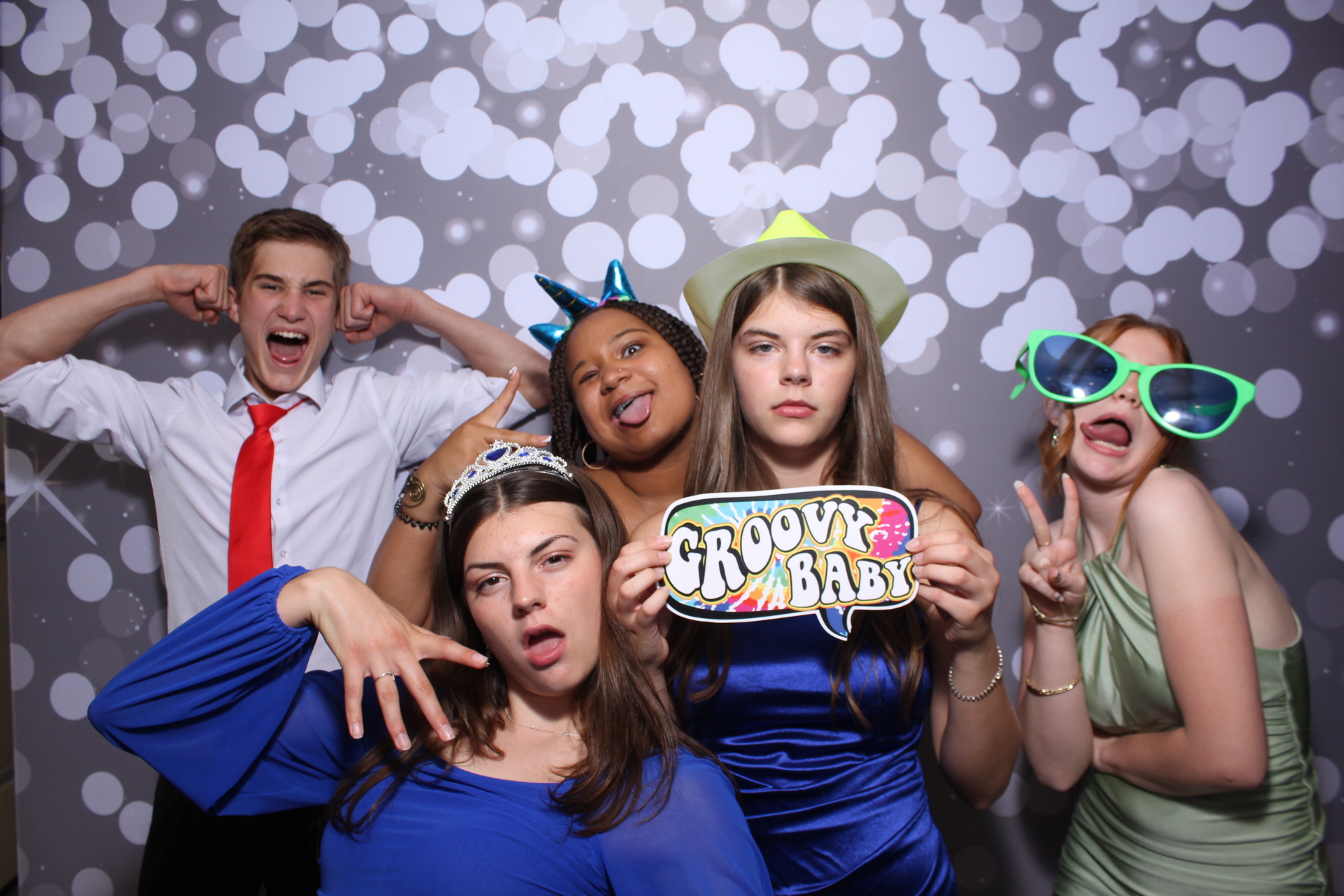 Butler County Homeschool Dance | View more photos from the event at gallery.photoboothcincy.com/u/PhotoBoothCincy/Butler-County-Homeschool-Dance