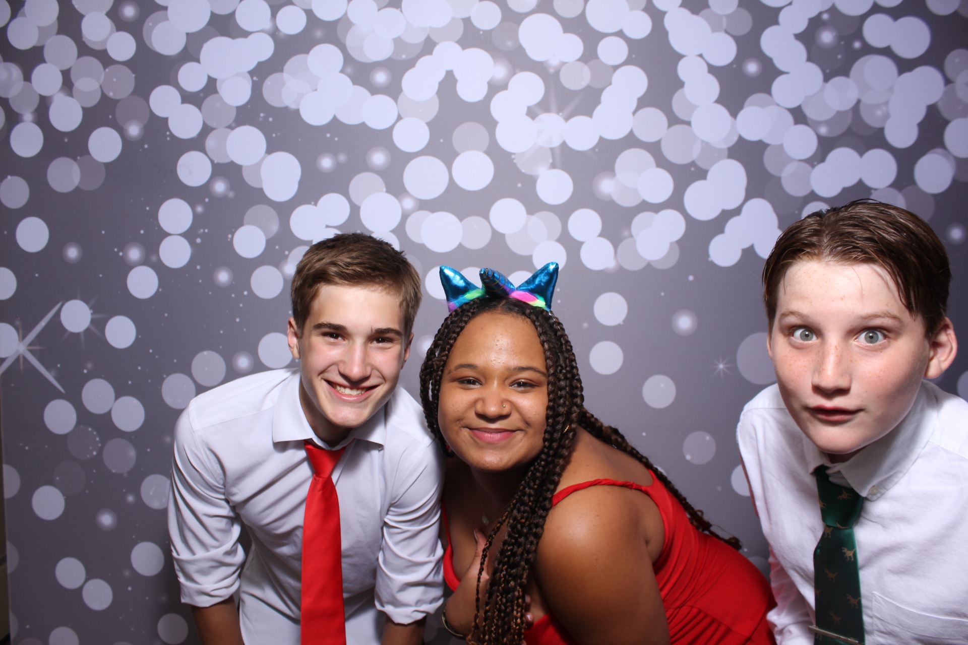 Butler County Homeschool Dance | View more photos from the event at gallery.photoboothcincy.com/u/PhotoBoothCincy/Butler-County-Homeschool-Dance