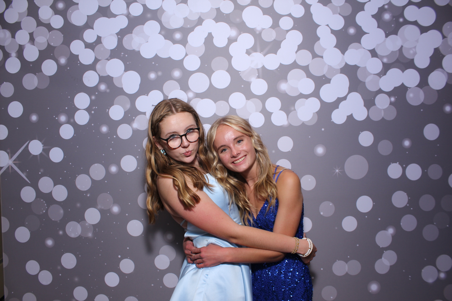 Butler County Homeschool Dance | View more photos from the event at gallery.photoboothcincy.com/u/PhotoBoothCincy/Butler-County-Homeschool-Dance