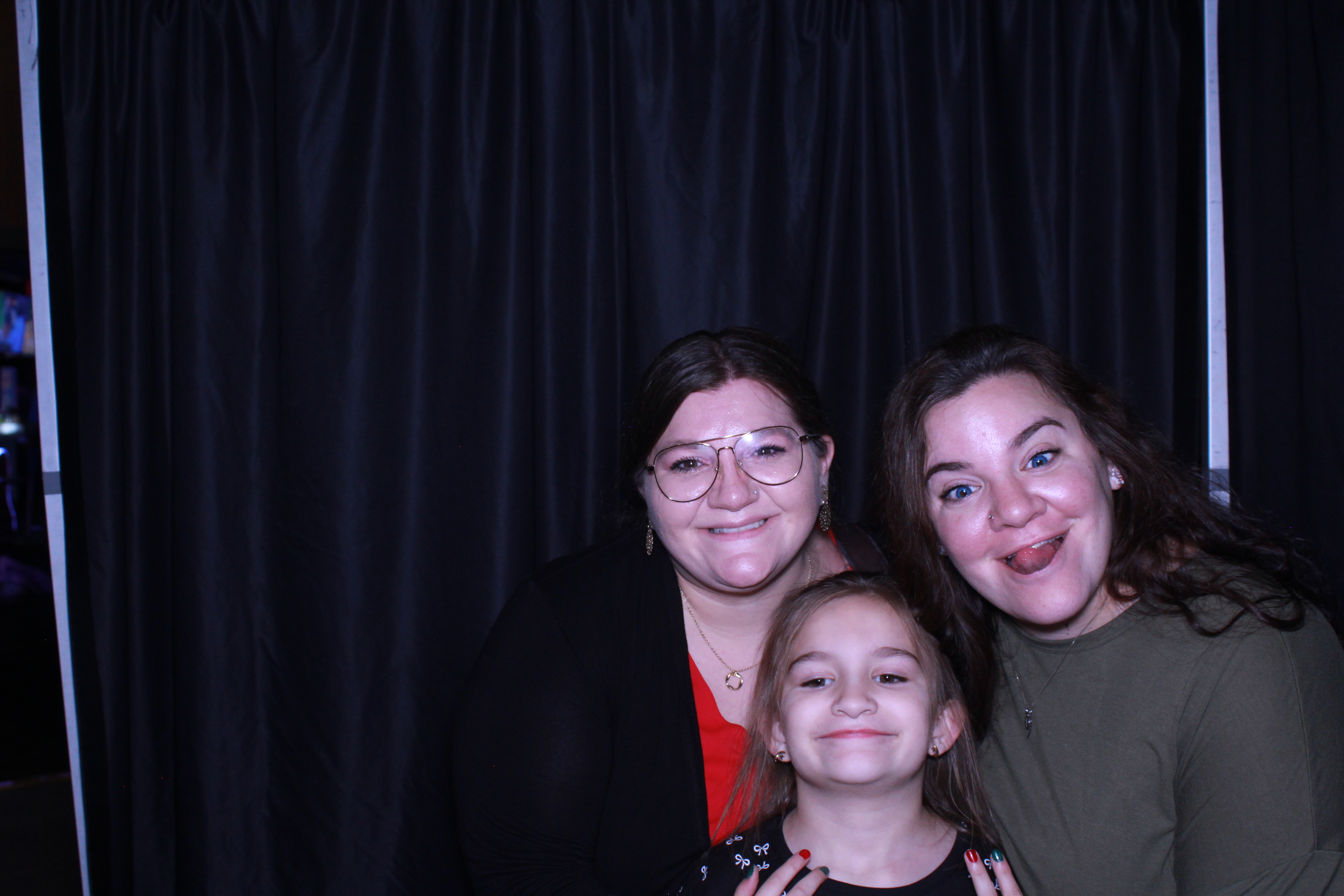 CCI Holiday Party | View more photos from the event at gallery.photoboothcincy.com/u/PhotoBoothCincy/CCI-Holiday-Party-2
