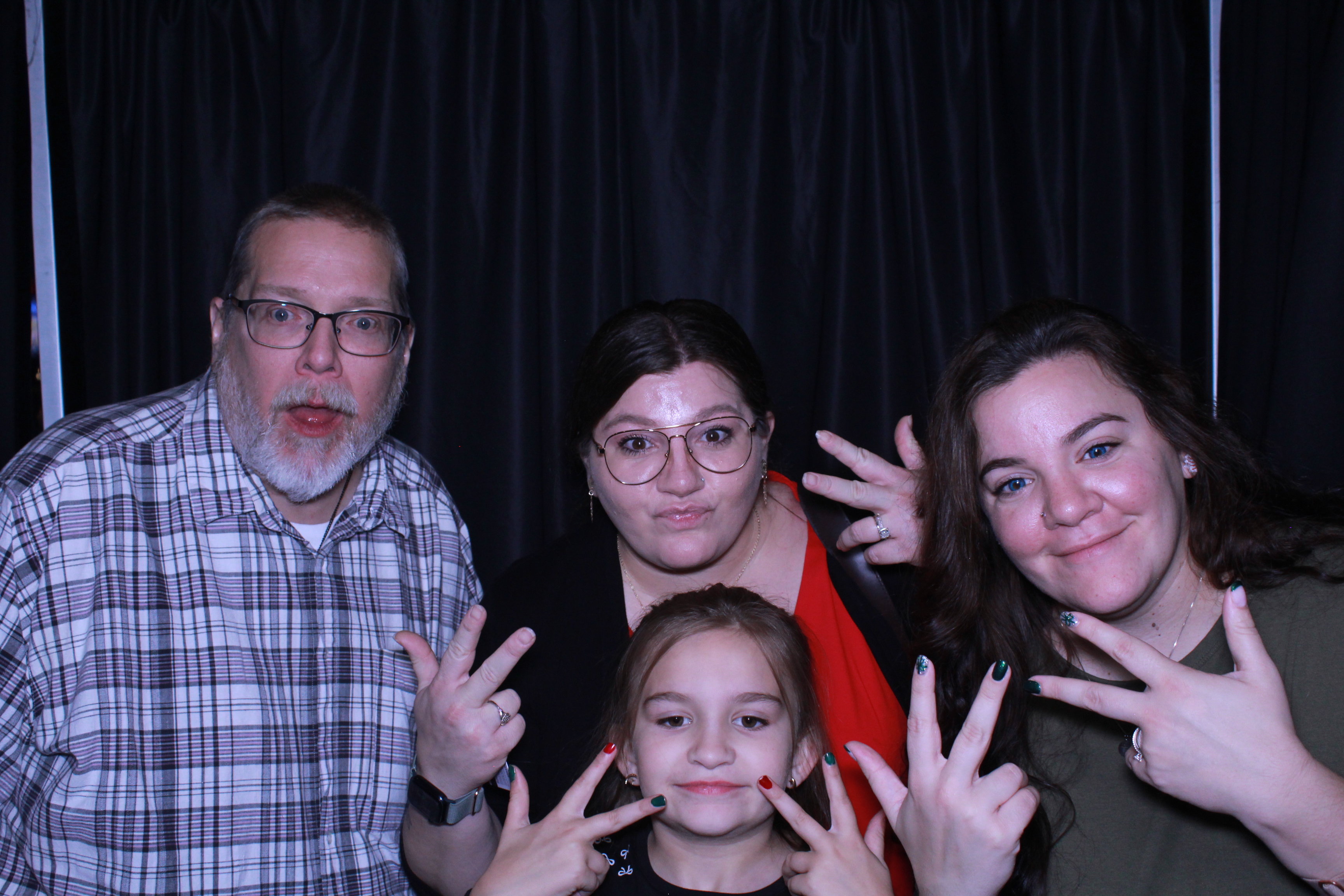 CCI Holiday Party | View more photos from the event at gallery.photoboothcincy.com/u/PhotoBoothCincy/CCI-Holiday-Party-2