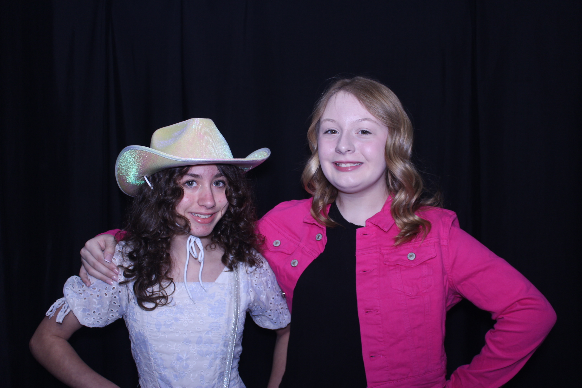 CHESS Yee-Haw | View more photos from the event at gallery.photoboothcincy.com/u/PhotoBoothCincy/CHESS-Yee-Haw