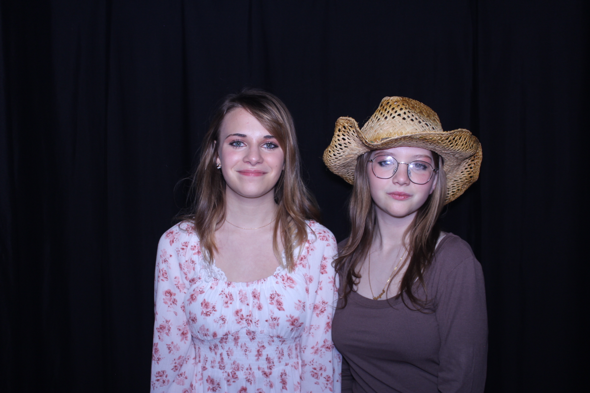CHESS Yee-Haw | View more photos from the event at gallery.photoboothcincy.com/u/PhotoBoothCincy/CHESS-Yee-Haw