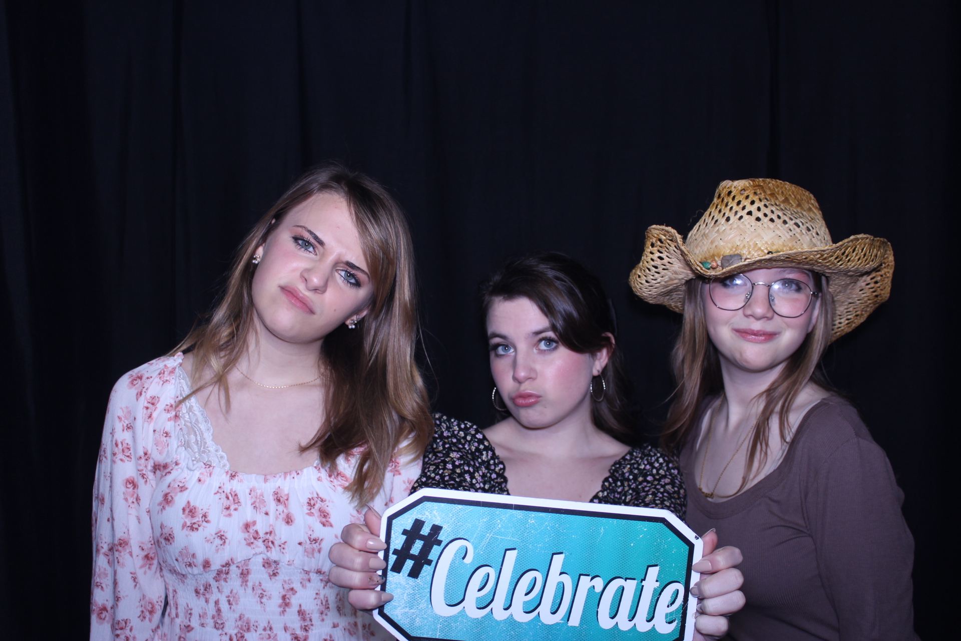 CHESS Yee-Haw | View more photos from the event at gallery.photoboothcincy.com/u/PhotoBoothCincy/CHESS-Yee-Haw