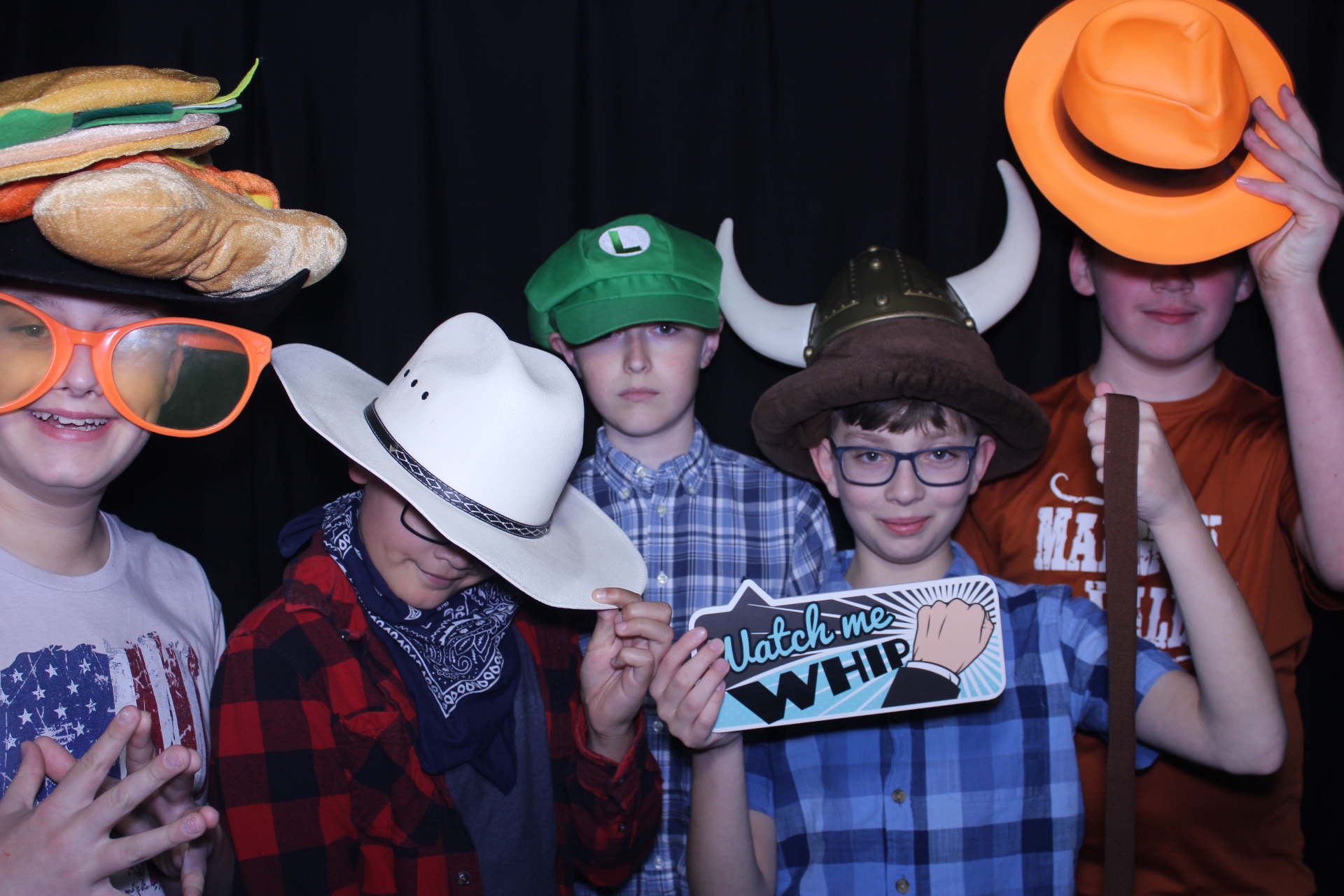 CHESS Yee-Haw | View more photos from the event at gallery.photoboothcincy.com/u/PhotoBoothCincy/CHESS-Yee-Haw