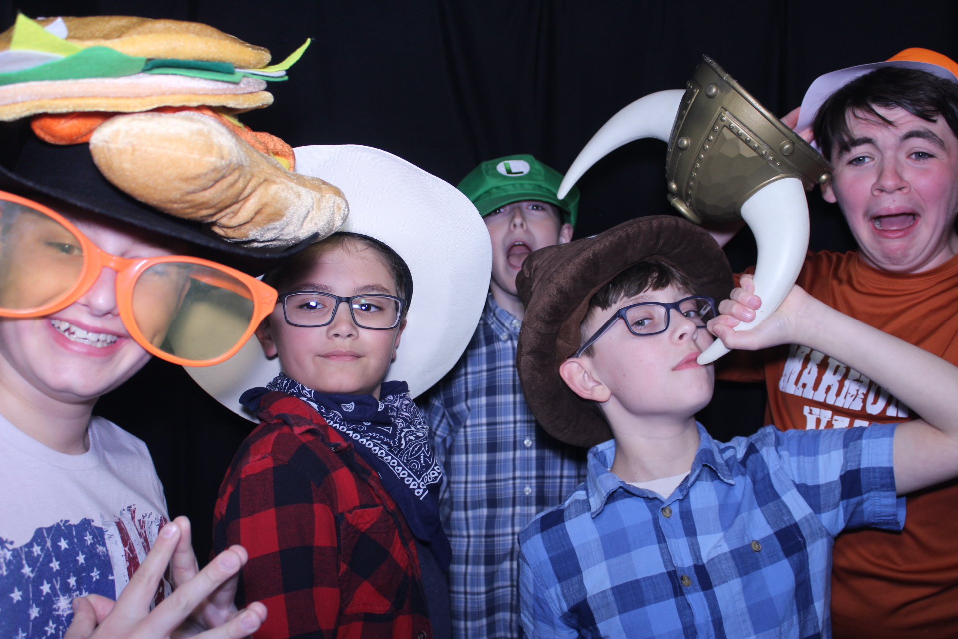 CHESS Yee-Haw | View more photos from the event at gallery.photoboothcincy.com/u/PhotoBoothCincy/CHESS-Yee-Haw
