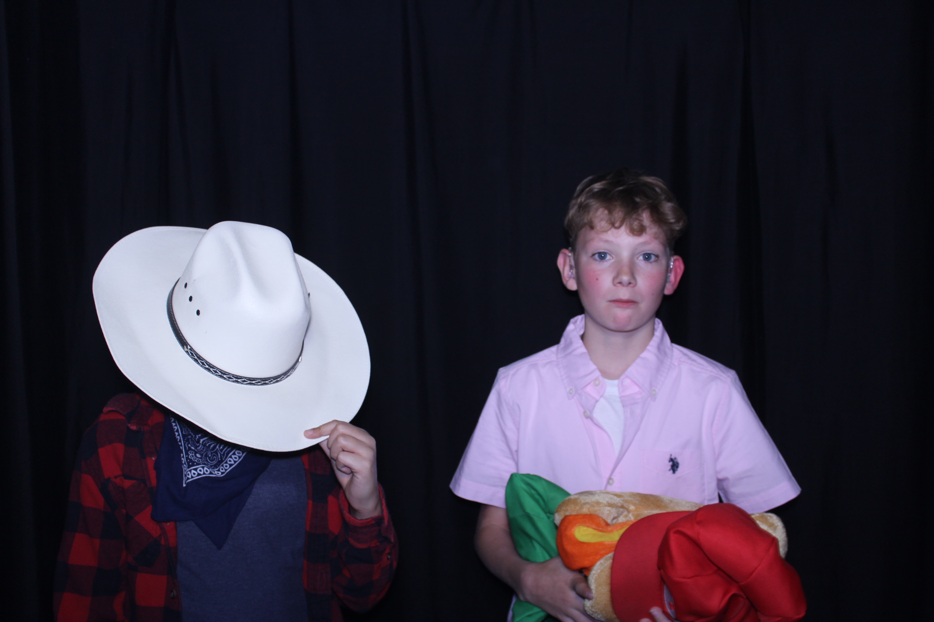 CHESS Yee-Haw | View more photos from the event at gallery.photoboothcincy.com/u/PhotoBoothCincy/CHESS-Yee-Haw