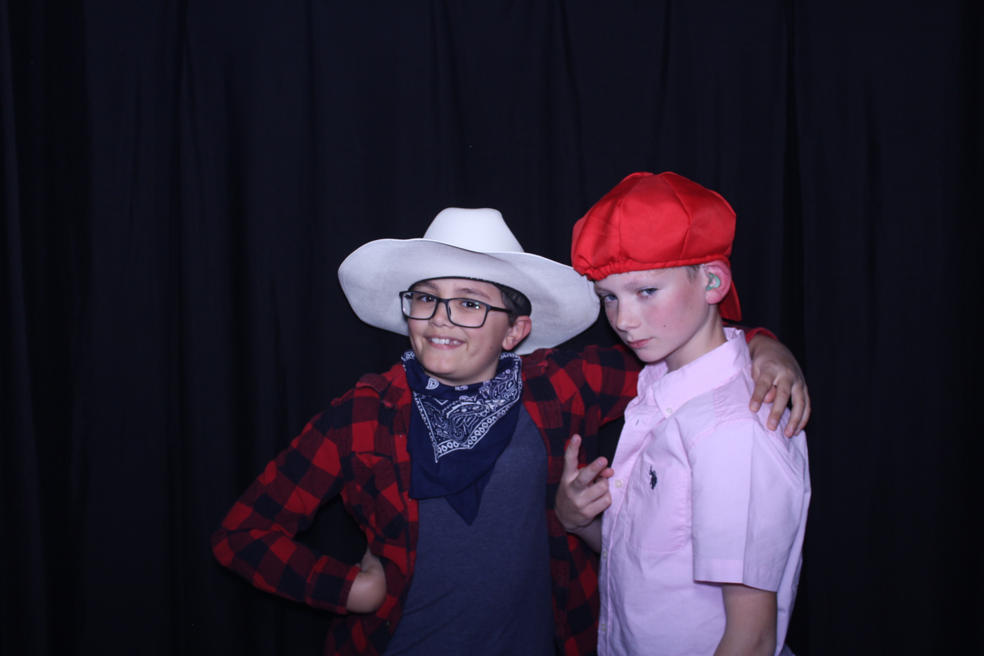 CHESS Yee-Haw | View more photos from the event at gallery.photoboothcincy.com/u/PhotoBoothCincy/CHESS-Yee-Haw