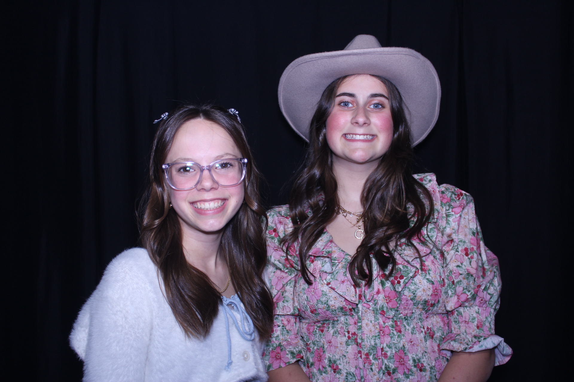 CHESS Yee-Haw | View more photos from the event at gallery.photoboothcincy.com/u/PhotoBoothCincy/CHESS-Yee-Haw
