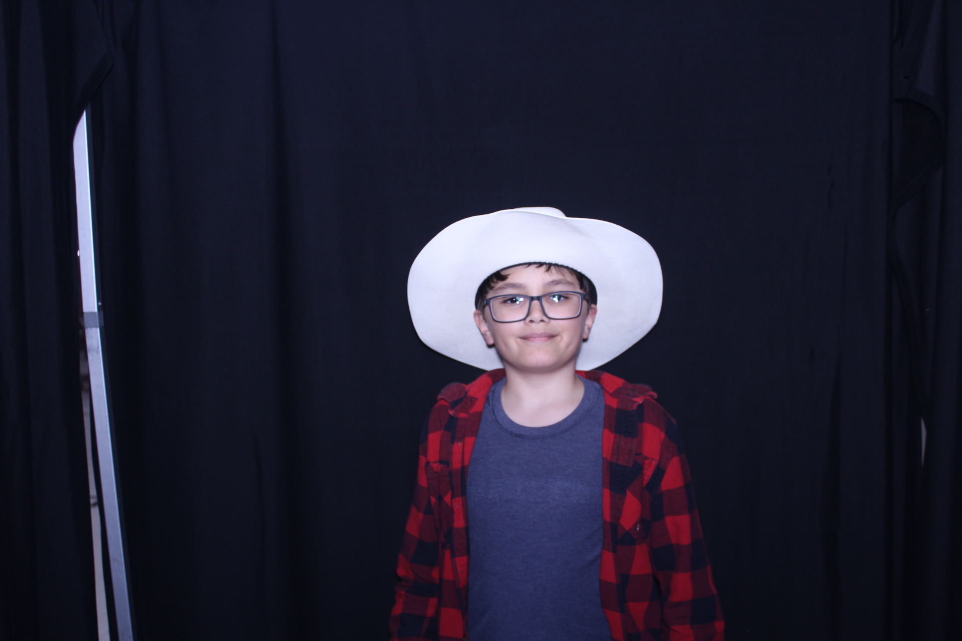 CHESS Yee-Haw | View more photos from the event at gallery.photoboothcincy.com/u/PhotoBoothCincy/CHESS-Yee-Haw