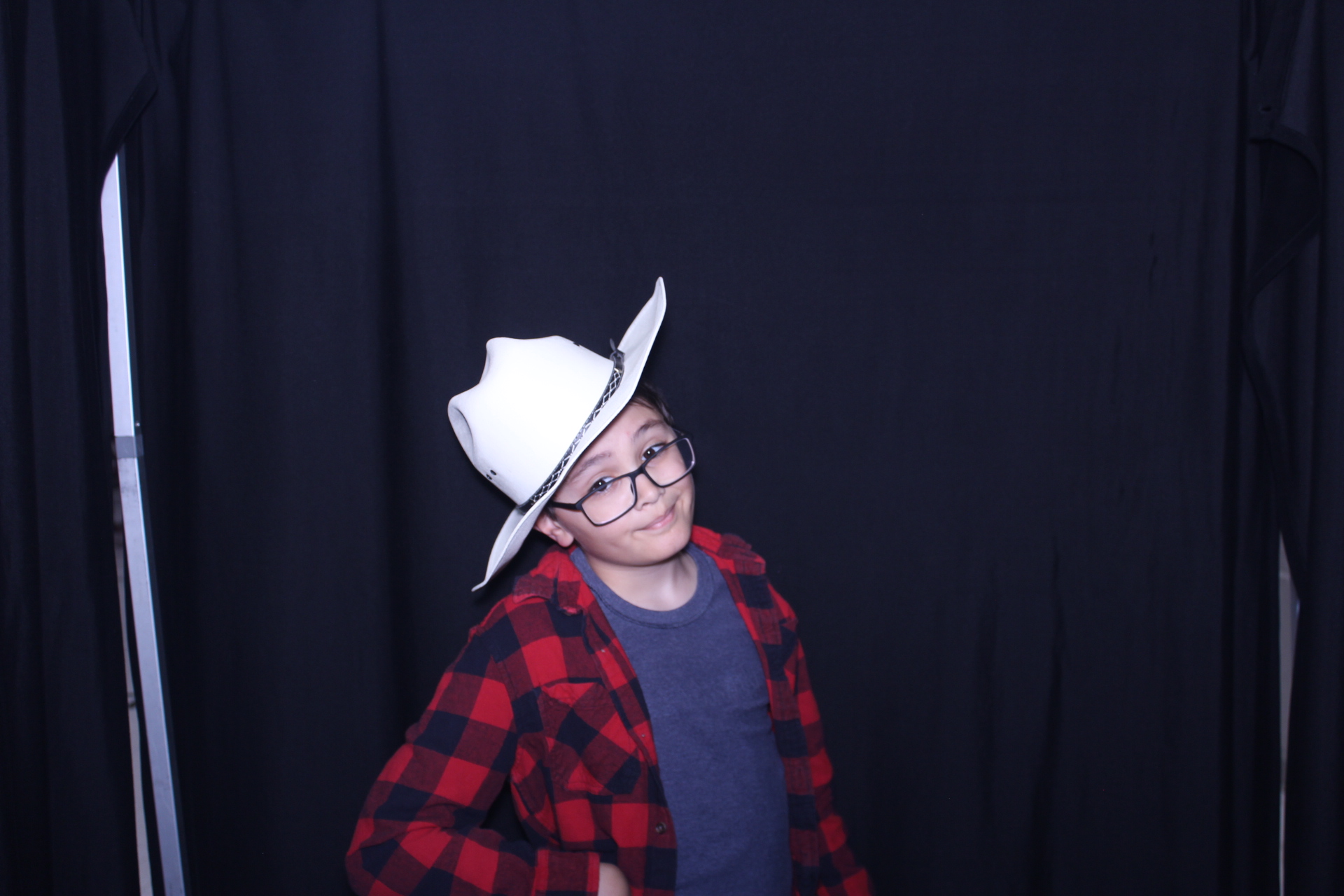 CHESS Yee-Haw | View more photos from the event at gallery.photoboothcincy.com/u/PhotoBoothCincy/CHESS-Yee-Haw