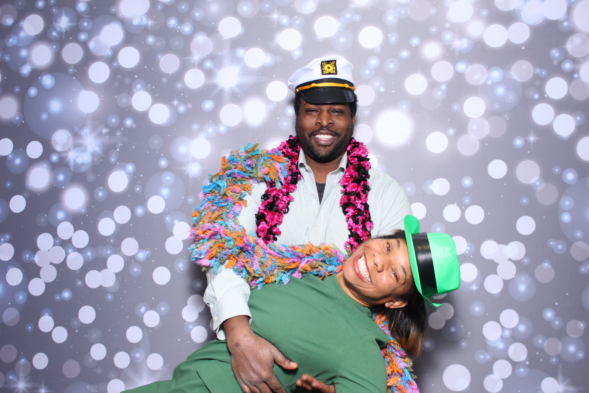 Capgemini Holiday Party | View more photos from the event at gallery.photoboothcincy.com/u/PhotoBoothCincy/Capgemini-Holiday-Party-1