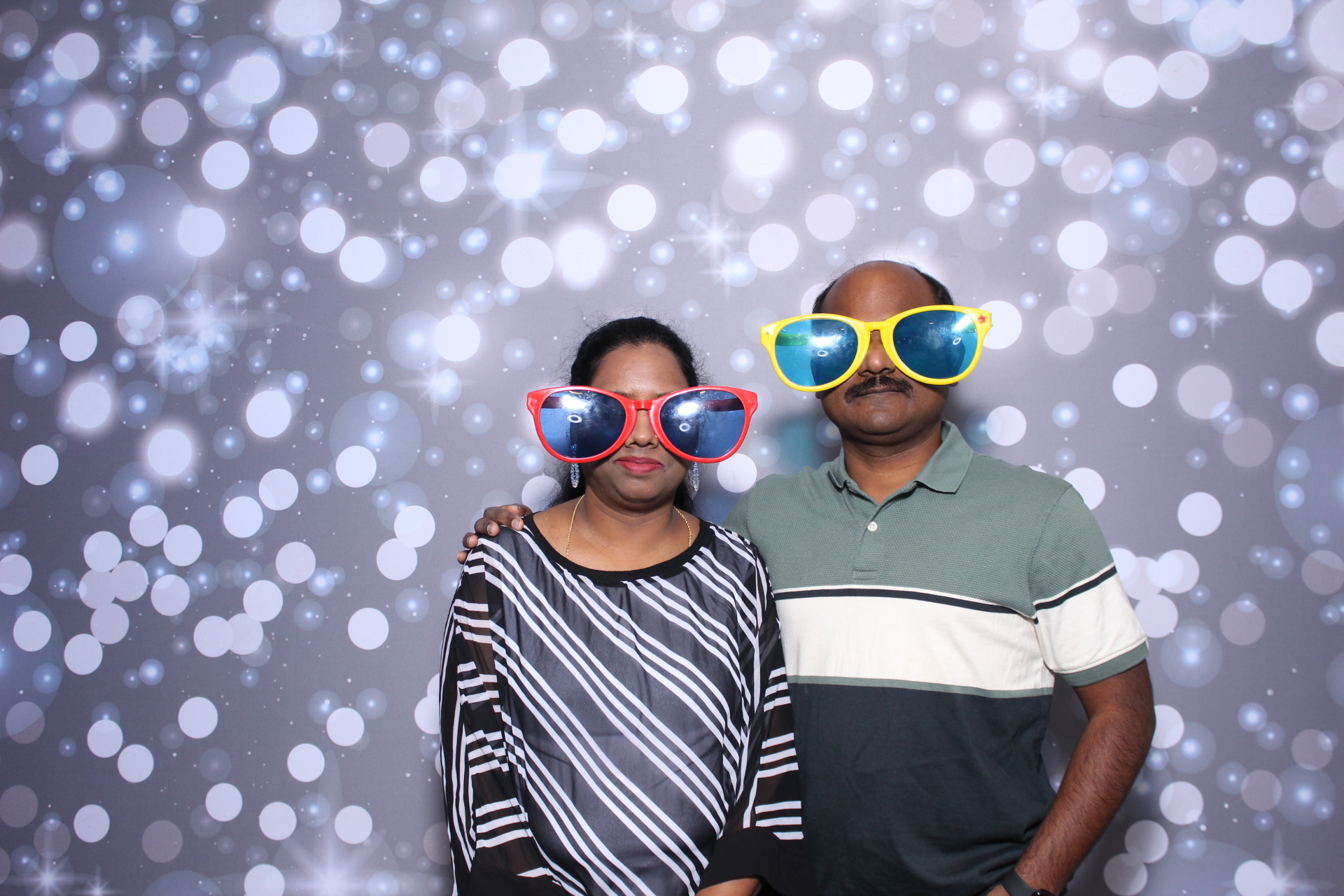 Capgemini Holiday Party | View more photos from the event at gallery.photoboothcincy.com/u/PhotoBoothCincy/Capgemini-Holiday-Party-1