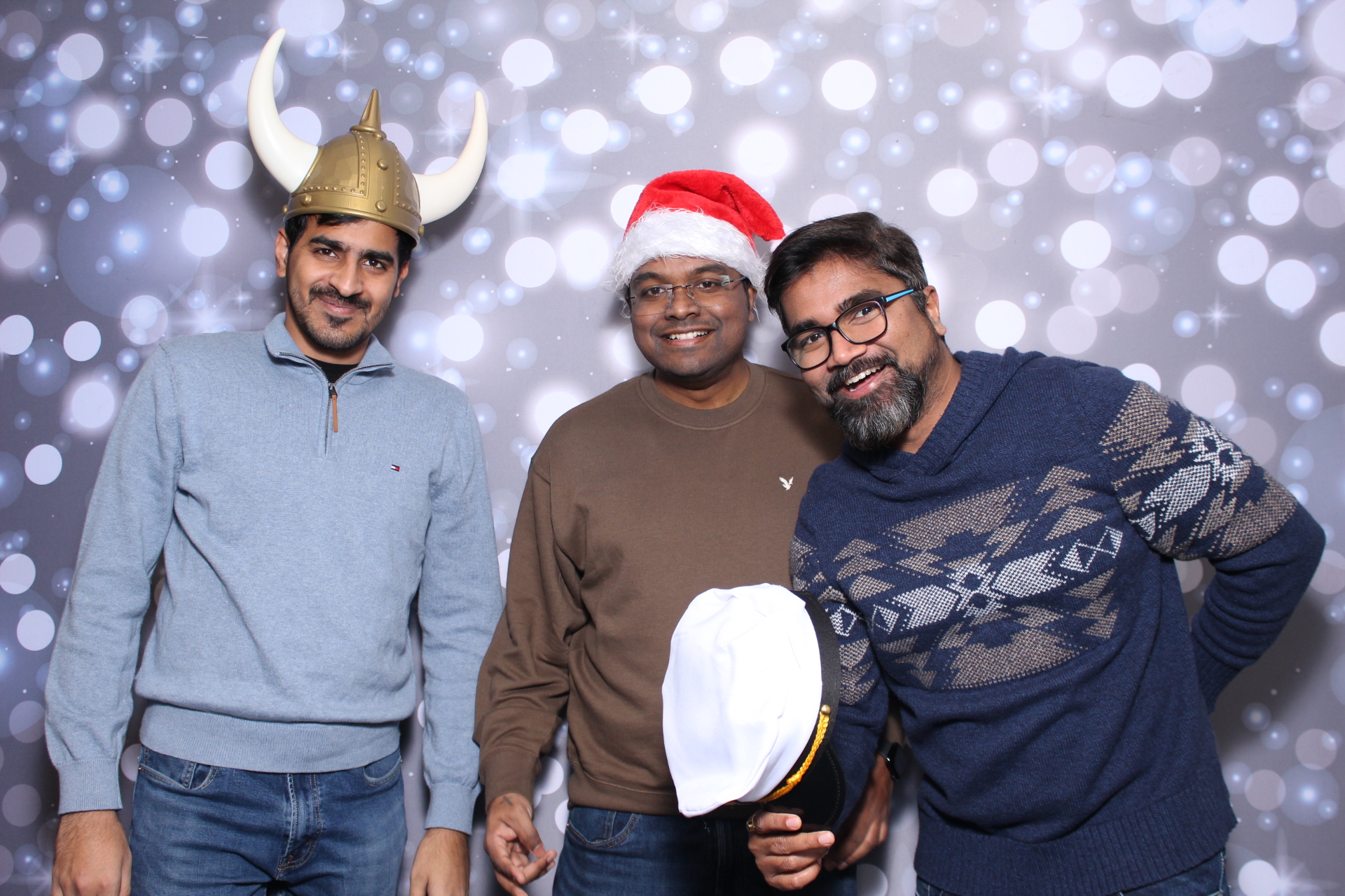 Capgemini Holiday Party | View more photos from the event at gallery.photoboothcincy.com/u/PhotoBoothCincy/Capgemini-Holiday-Party-1