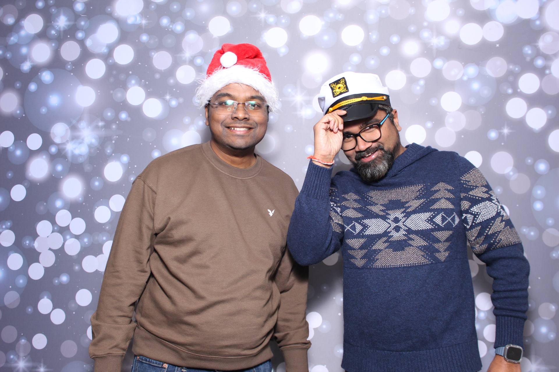 Capgemini Holiday Party | View more photos from the event at gallery.photoboothcincy.com/u/PhotoBoothCincy/Capgemini-Holiday-Party-1