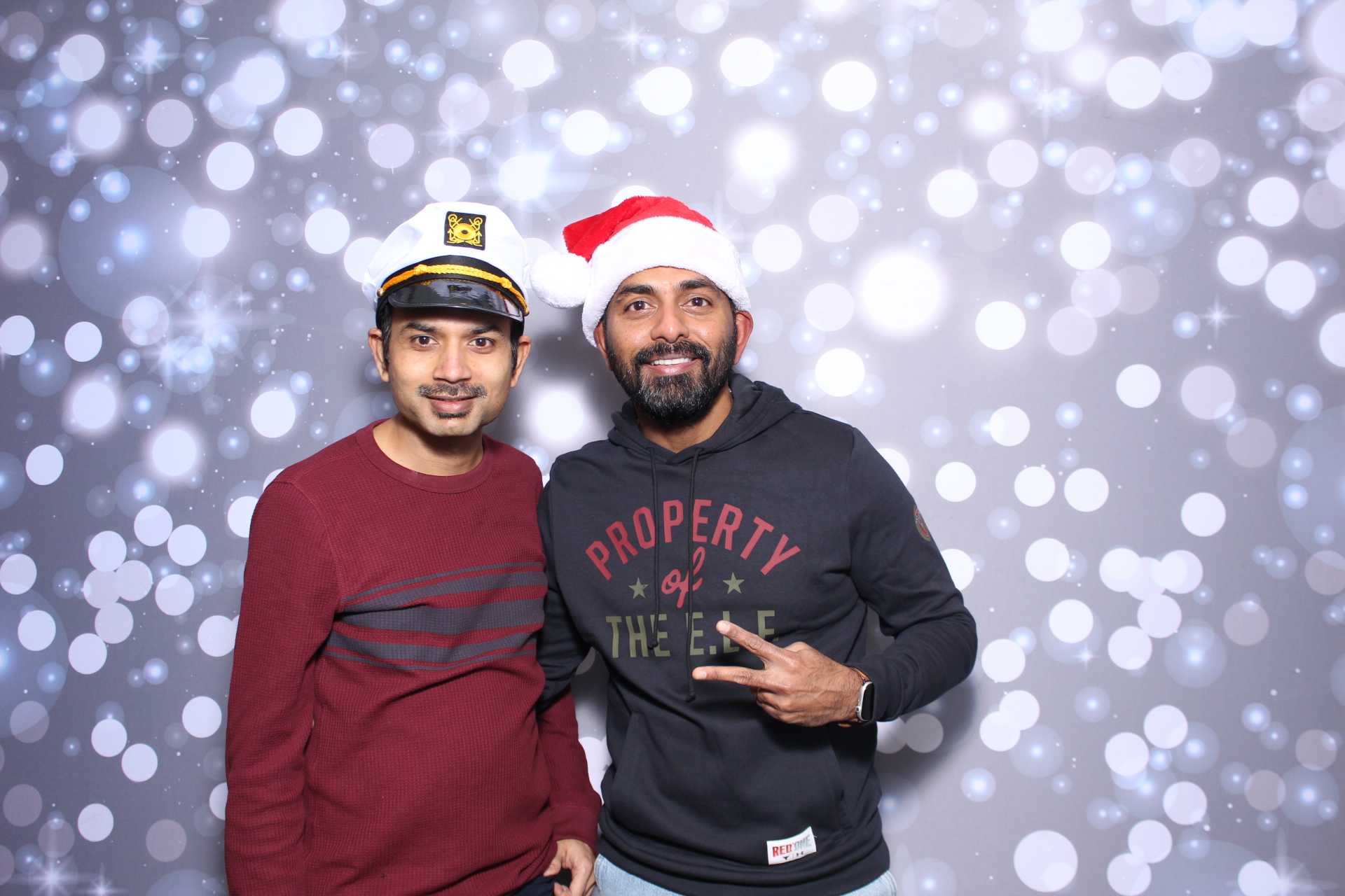 Capgemini Holiday Party | View more photos from the event at gallery.photoboothcincy.com/u/PhotoBoothCincy/Capgemini-Holiday-Party-1