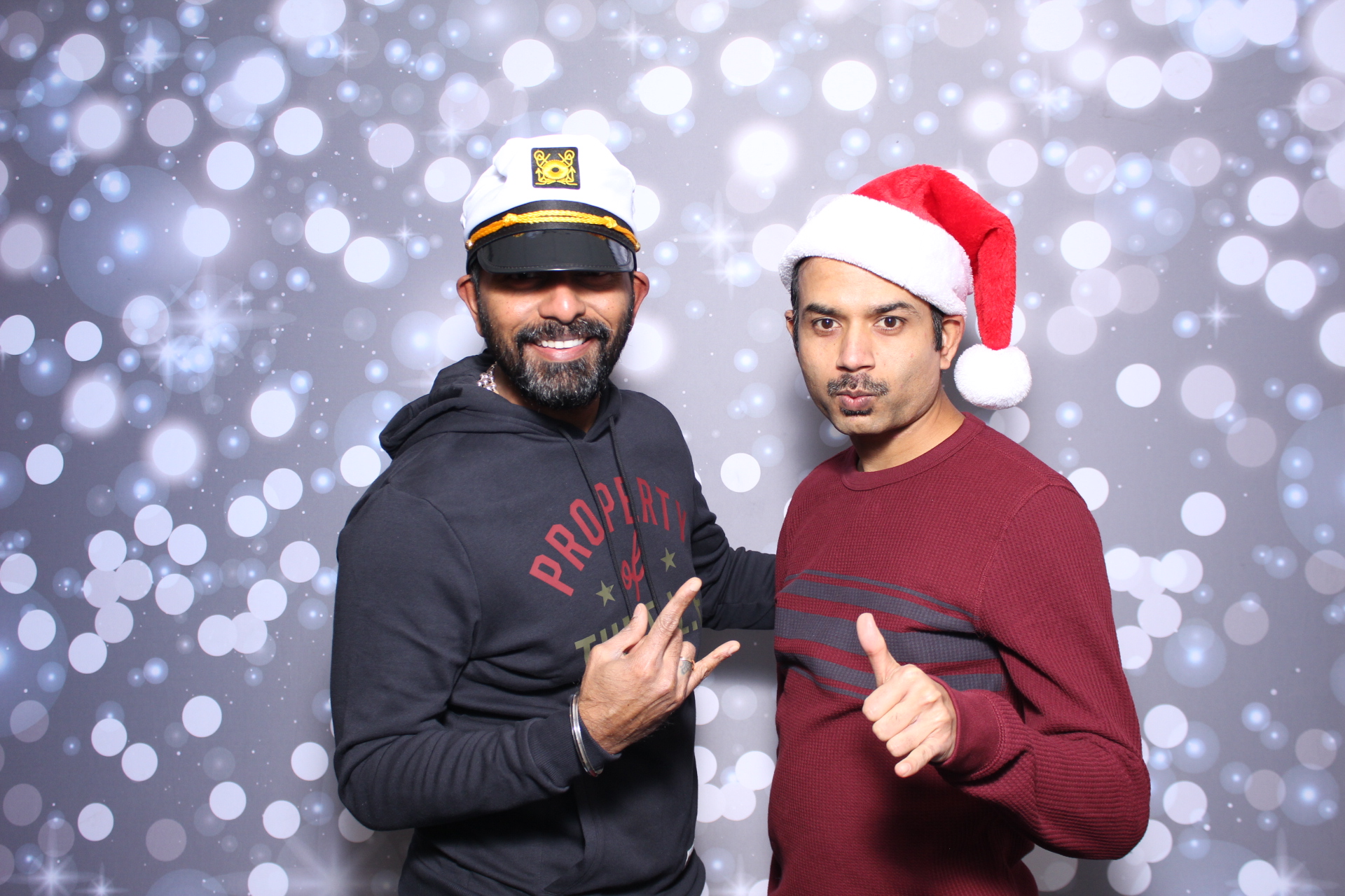 Capgemini Holiday Party | View more photos from the event at gallery.photoboothcincy.com/u/PhotoBoothCincy/Capgemini-Holiday-Party-1