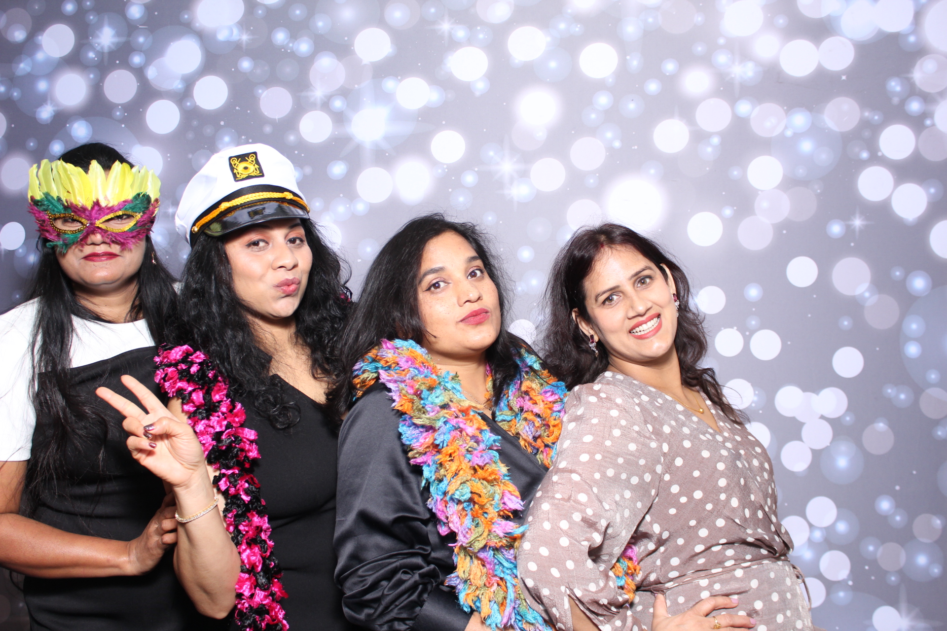 Capgemini Holiday Party | View more photos from the event at gallery.photoboothcincy.com/u/PhotoBoothCincy/Capgemini-Holiday-Party-1