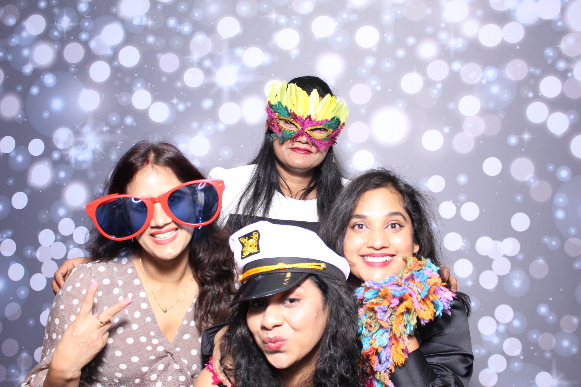 Capgemini Holiday Party | View more photos from the event at gallery.photoboothcincy.com/u/PhotoBoothCincy/Capgemini-Holiday-Party-1