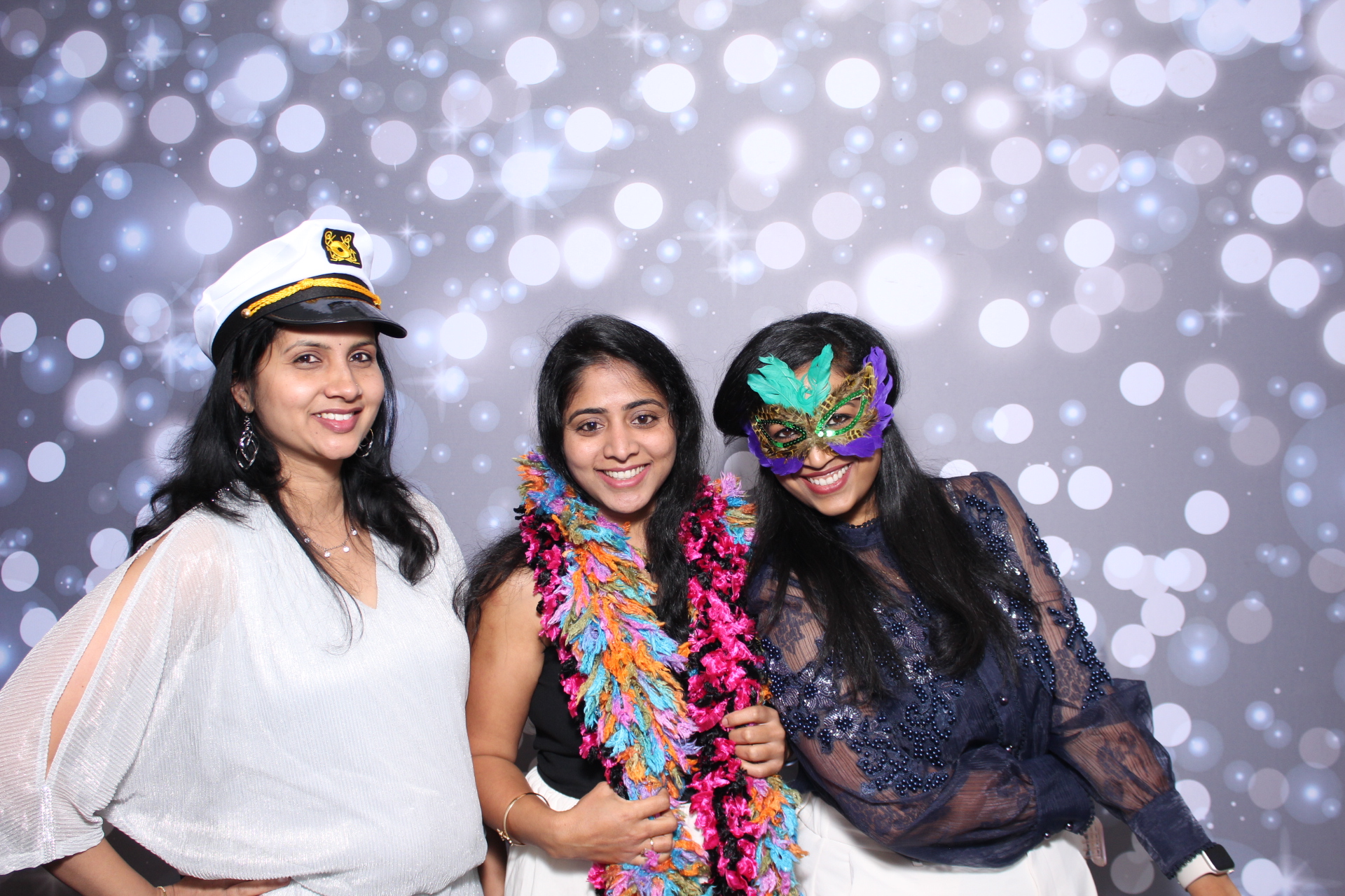 Capgemini Holiday Party | View more photos from the event at gallery.photoboothcincy.com/u/PhotoBoothCincy/Capgemini-Holiday-Party-1