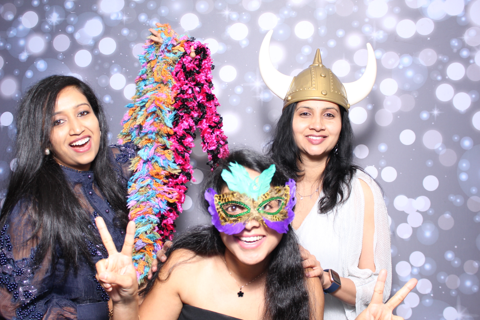 Capgemini Holiday Party | View more photos from the event at gallery.photoboothcincy.com/u/PhotoBoothCincy/Capgemini-Holiday-Party-1
