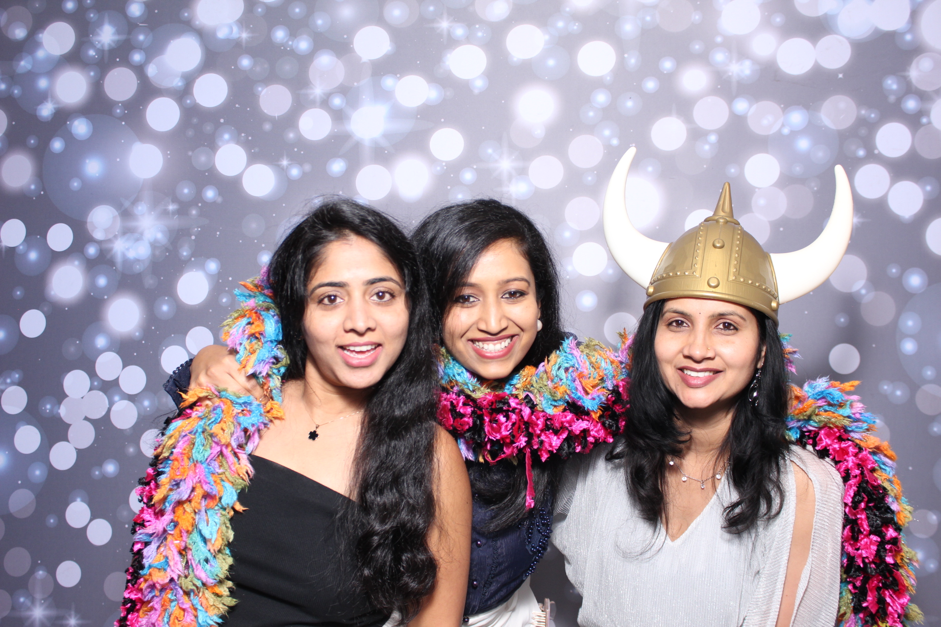 Capgemini Holiday Party | View more photos from the event at gallery.photoboothcincy.com/u/PhotoBoothCincy/Capgemini-Holiday-Party-1