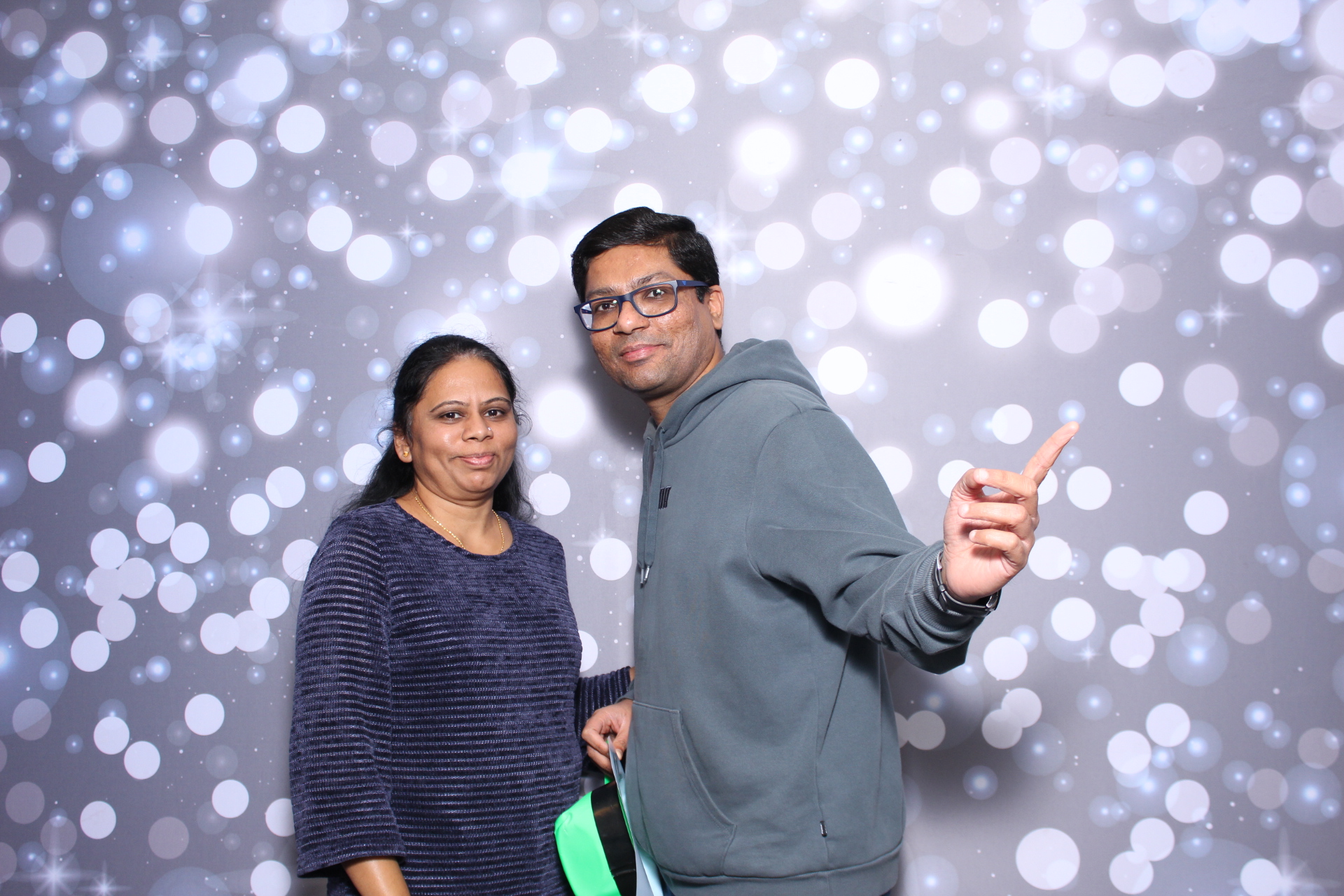 Capgemini Holiday Party | View more photos from the event at gallery.photoboothcincy.com/u/PhotoBoothCincy/Capgemini-Holiday-Party-1