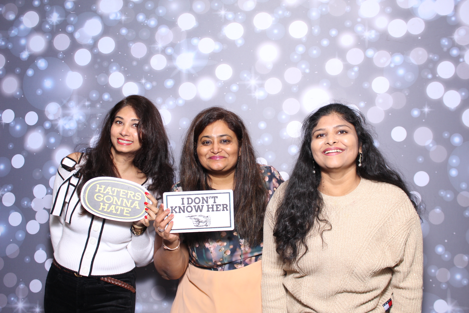 Capgemini Holiday Party | View more photos from the event at gallery.photoboothcincy.com/u/PhotoBoothCincy/Capgemini-Holiday-Party-1
