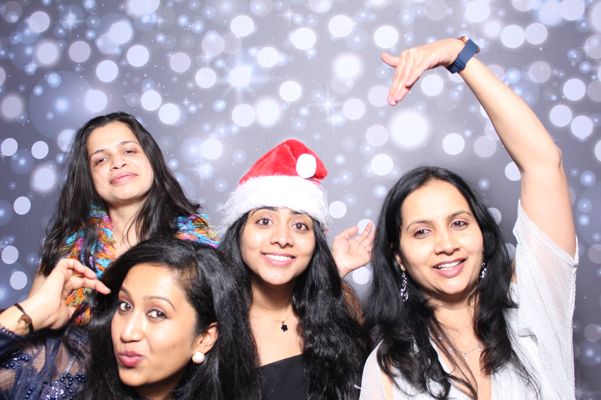 Capgemini Holiday Party | View more photos from the event at gallery.photoboothcincy.com/u/PhotoBoothCincy/Capgemini-Holiday-Party-1