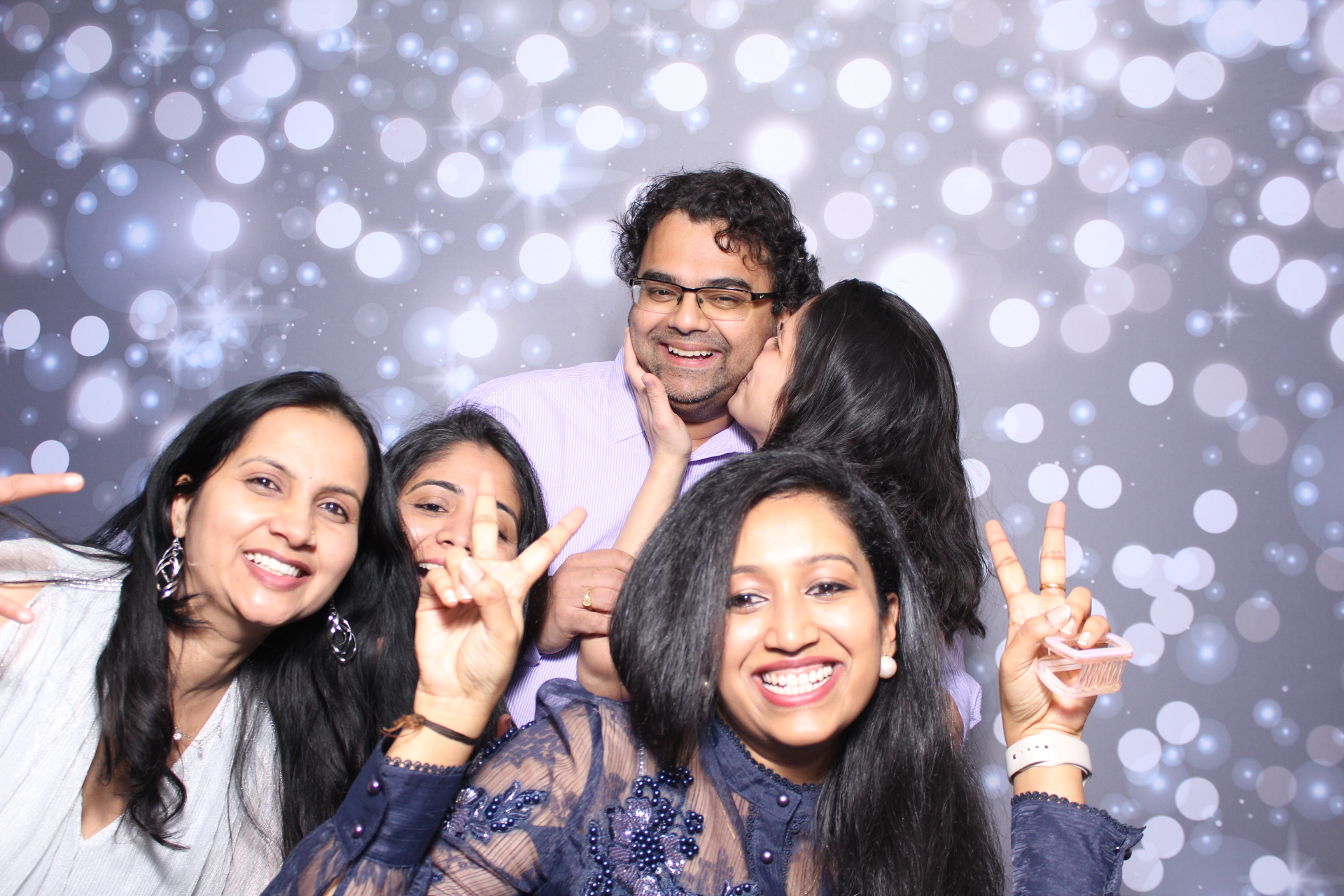 Capgemini Holiday Party | View more photos from the event at gallery.photoboothcincy.com/u/PhotoBoothCincy/Capgemini-Holiday-Party-1