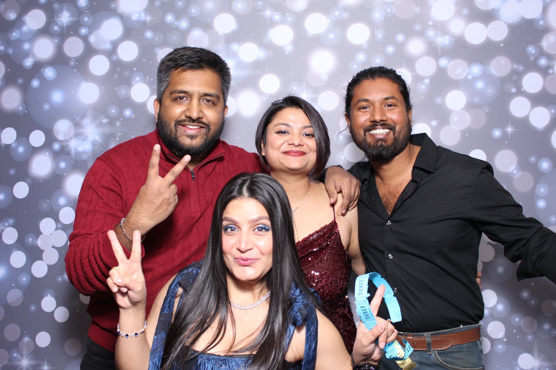 Capgemini Holiday Party | View more photos from the event at gallery.photoboothcincy.com/u/PhotoBoothCincy/Capgemini-Holiday-Party-1