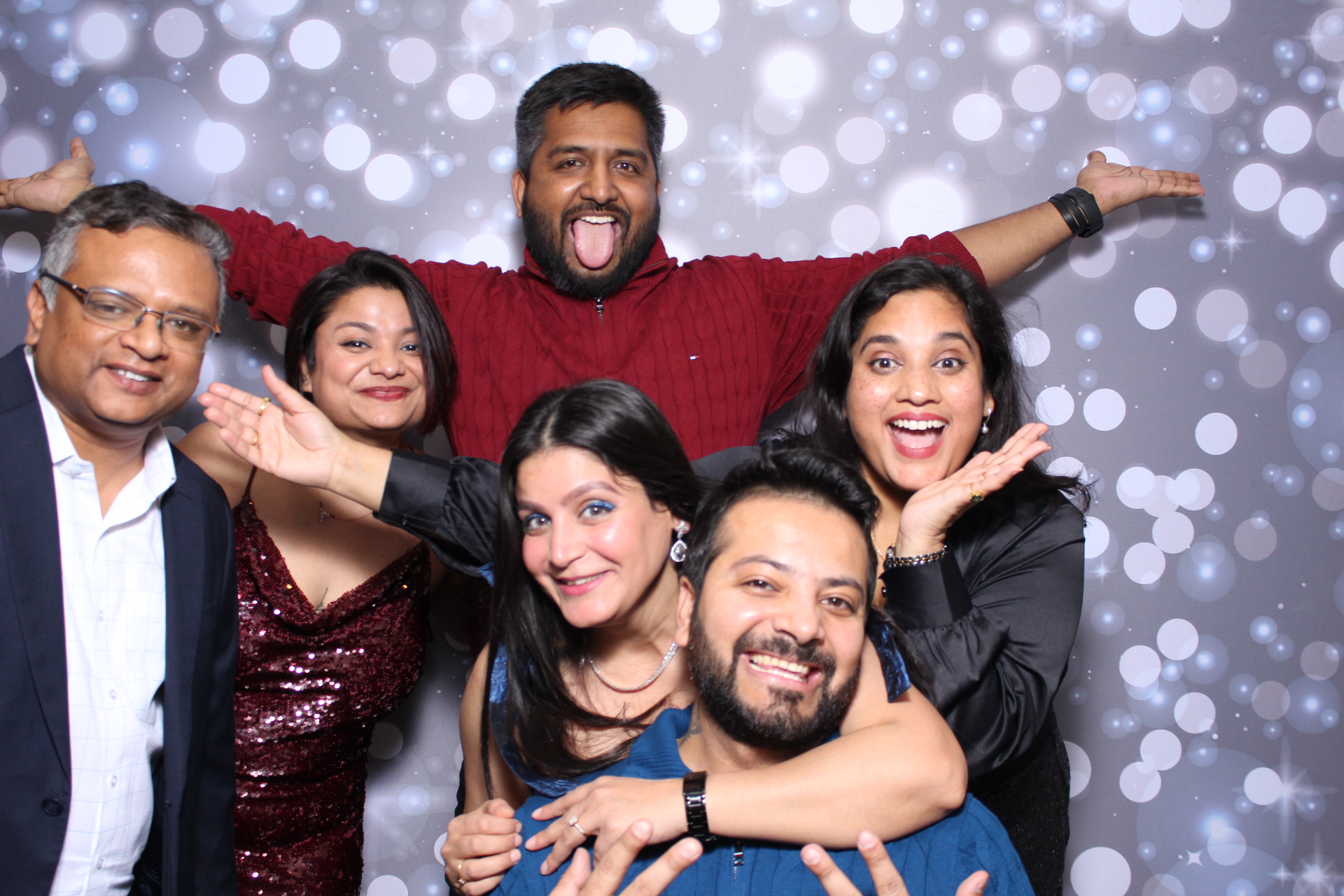 Capgemini Holiday Party | View more photos from the event at gallery.photoboothcincy.com/u/PhotoBoothCincy/Capgemini-Holiday-Party-1