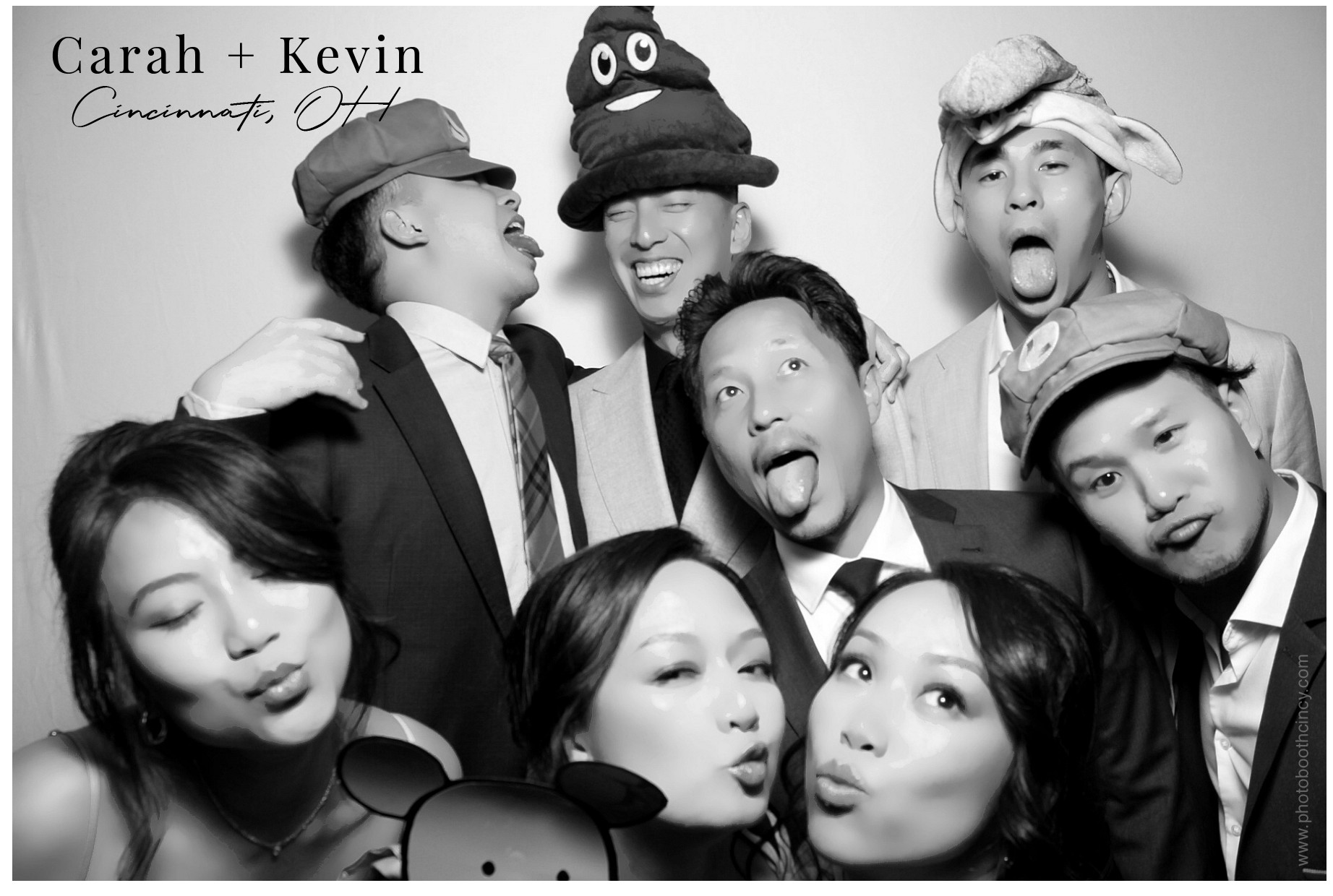 Carah & Kevin | View more photos from the event at gallery.photoboothcincy.com/u/PhotoBoothCincy/Carah-Kevin
