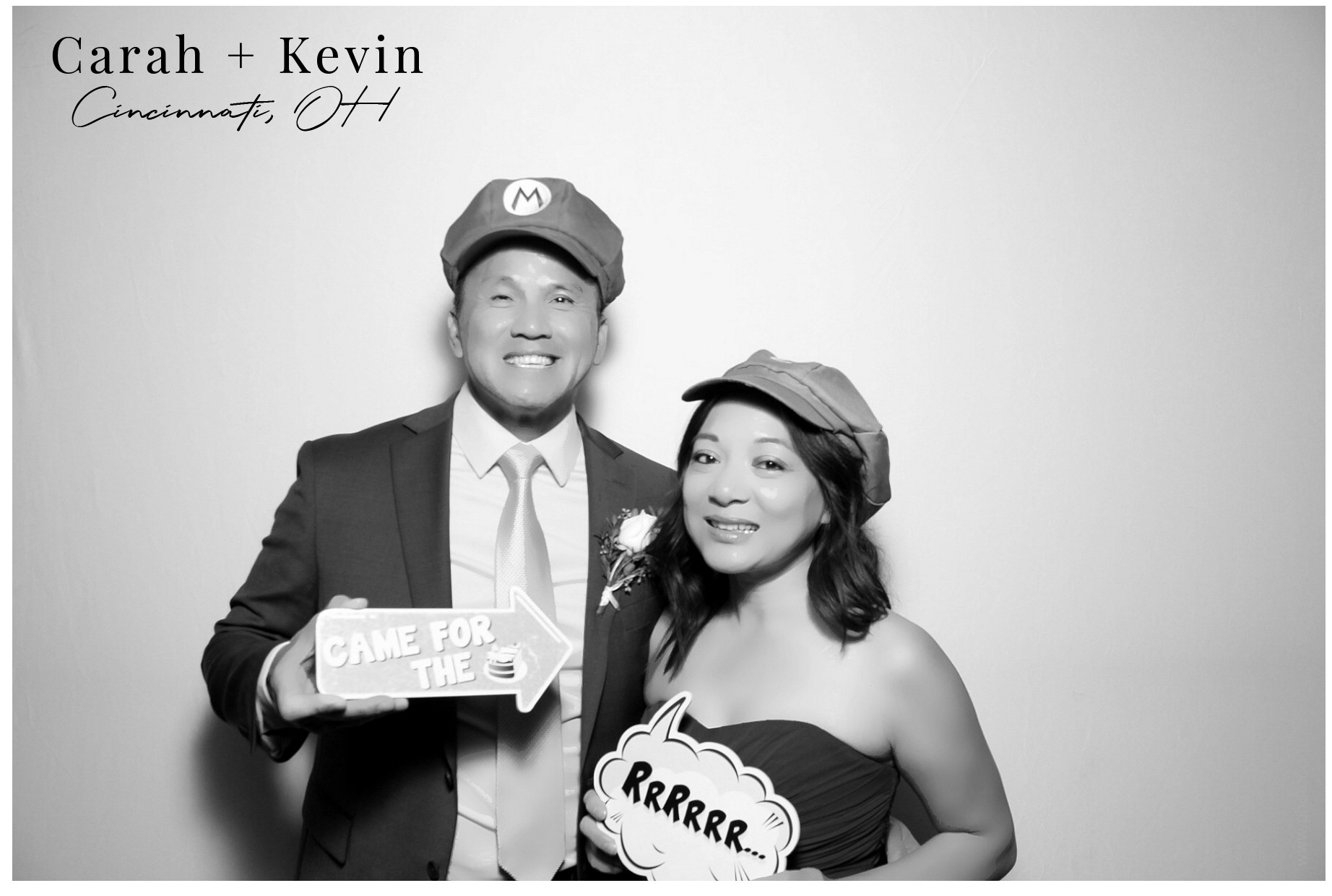 Carah & Kevin | View more photos from the event at gallery.photoboothcincy.com/u/PhotoBoothCincy/Carah-Kevin