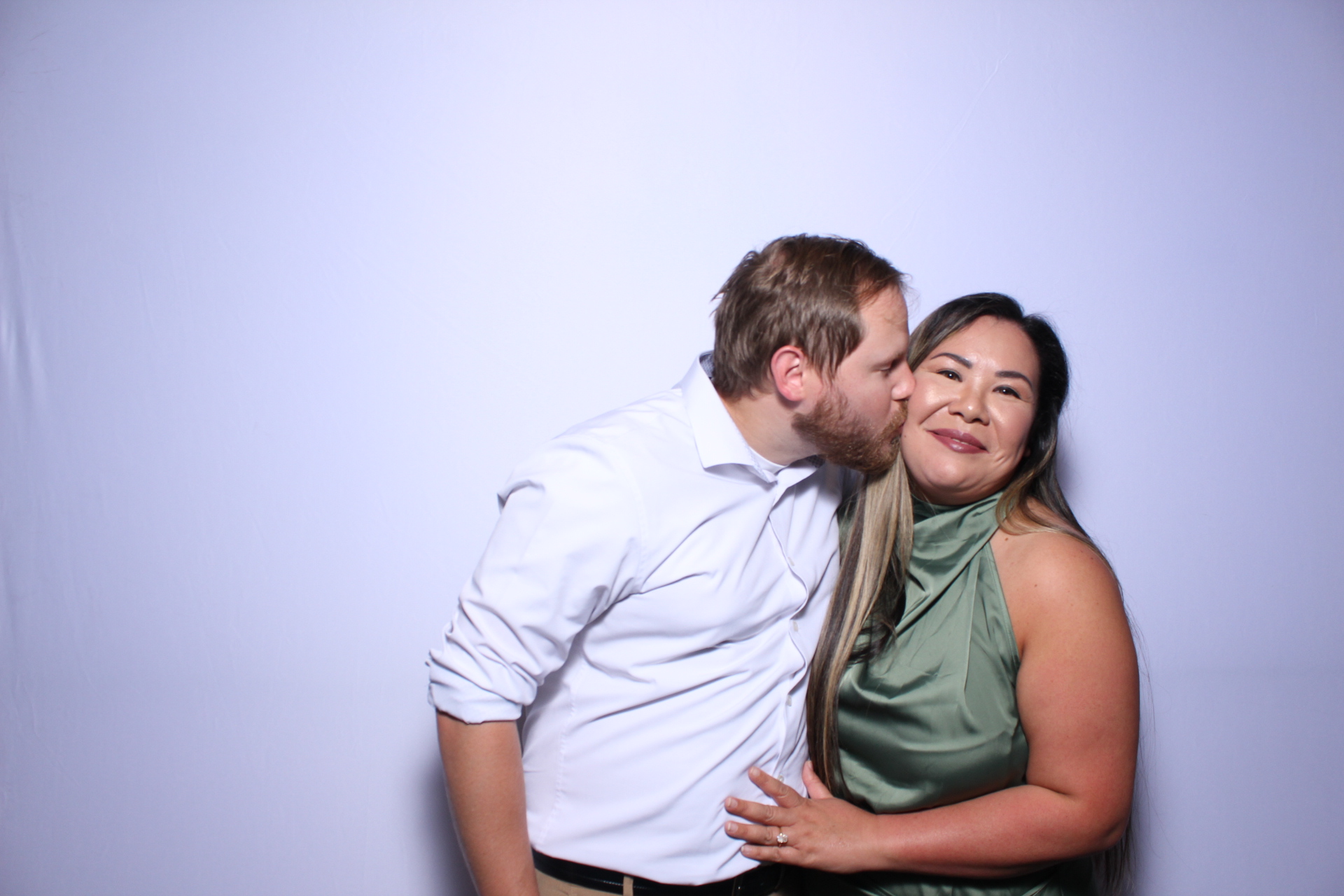 Carah & Kevin | View more photos from the event at gallery.photoboothcincy.com/u/PhotoBoothCincy/Carah-Kevin