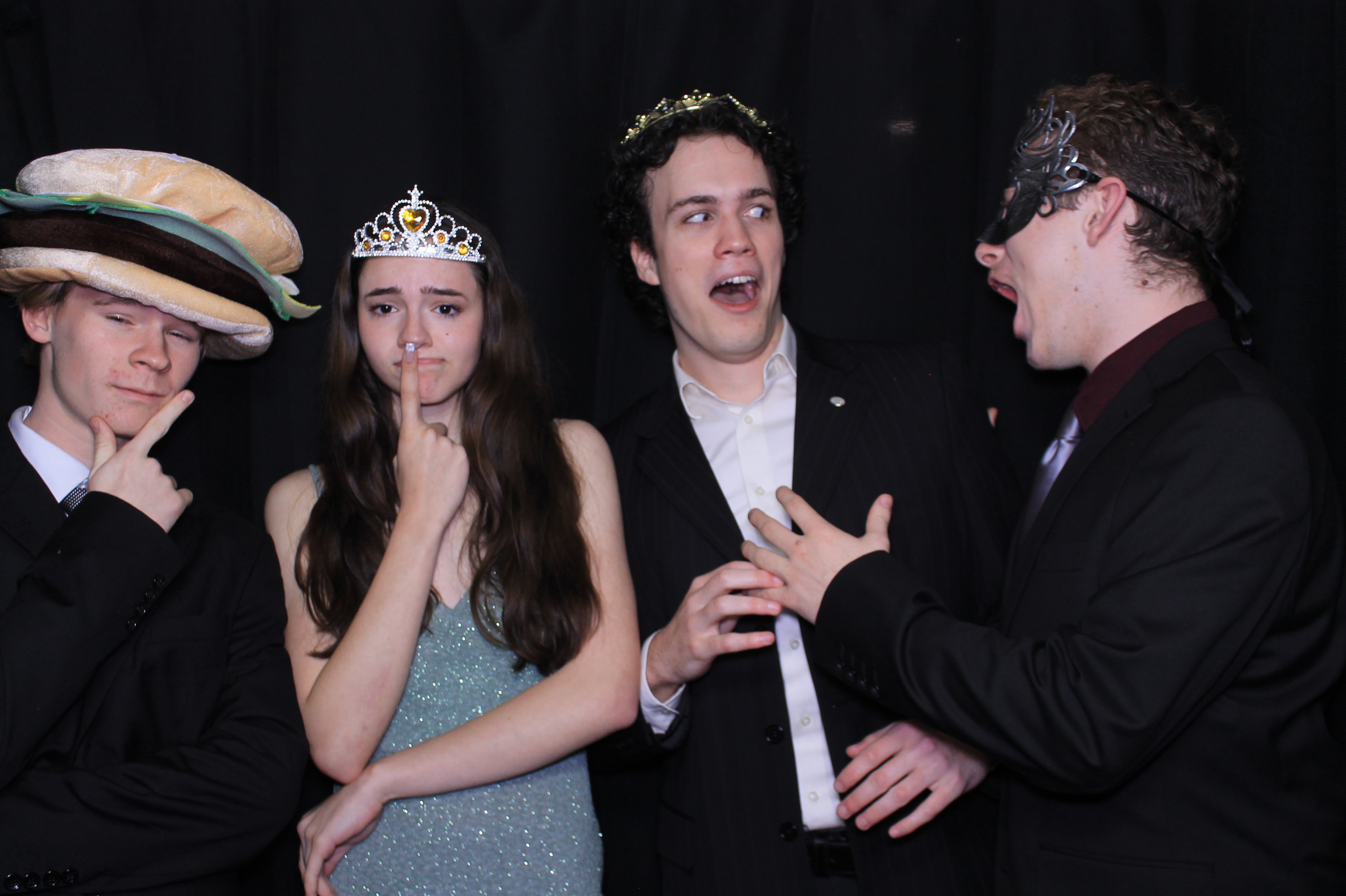 Carroll HS Prom | View more photos from the event at gallery.photoboothcincy.com/u/PhotoBoothCincy/Carroll-HS-Prom-0