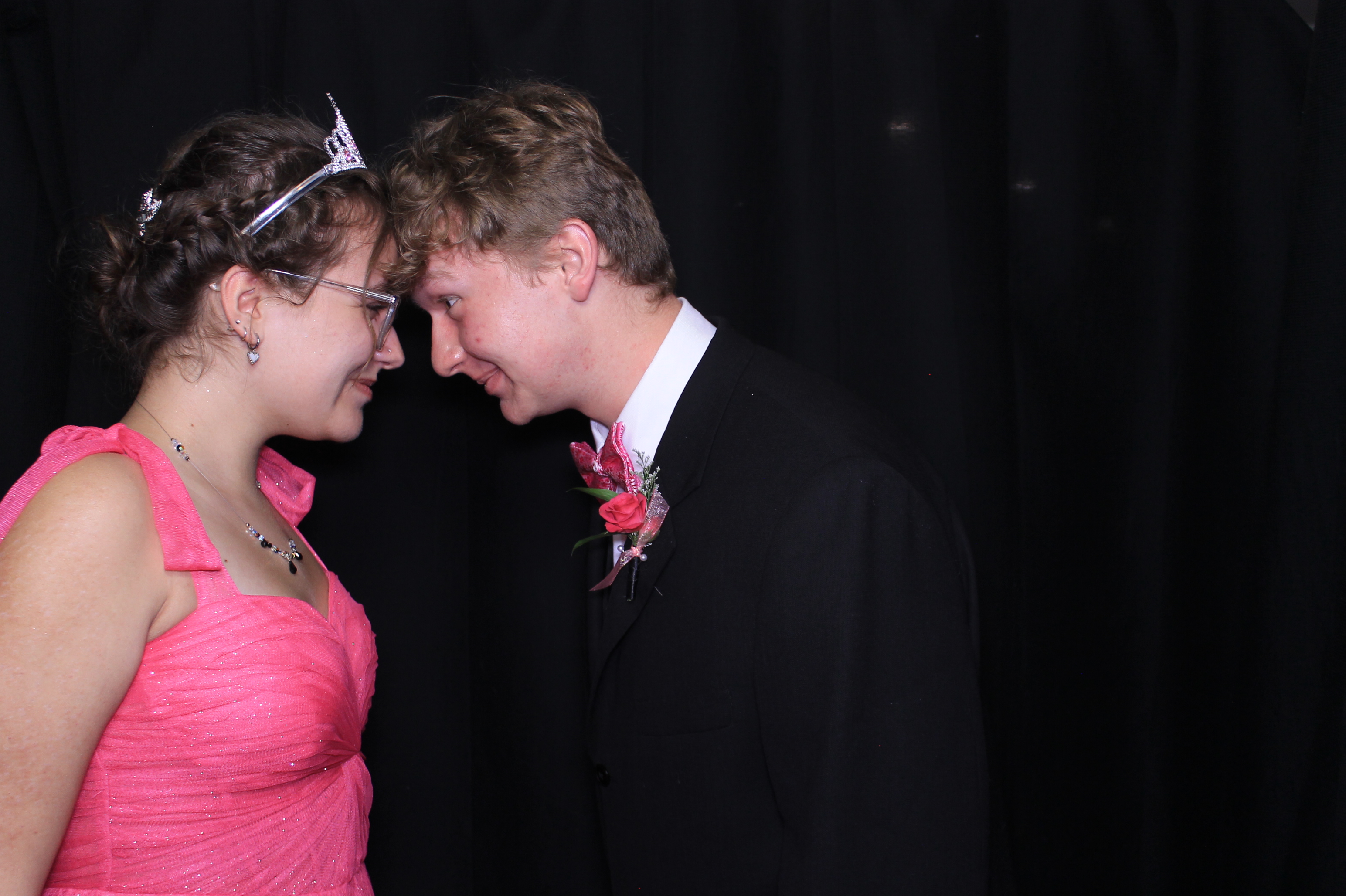 Carroll HS Prom | View more photos from the event at gallery.photoboothcincy.com/u/PhotoBoothCincy/Carroll-HS-Prom-0