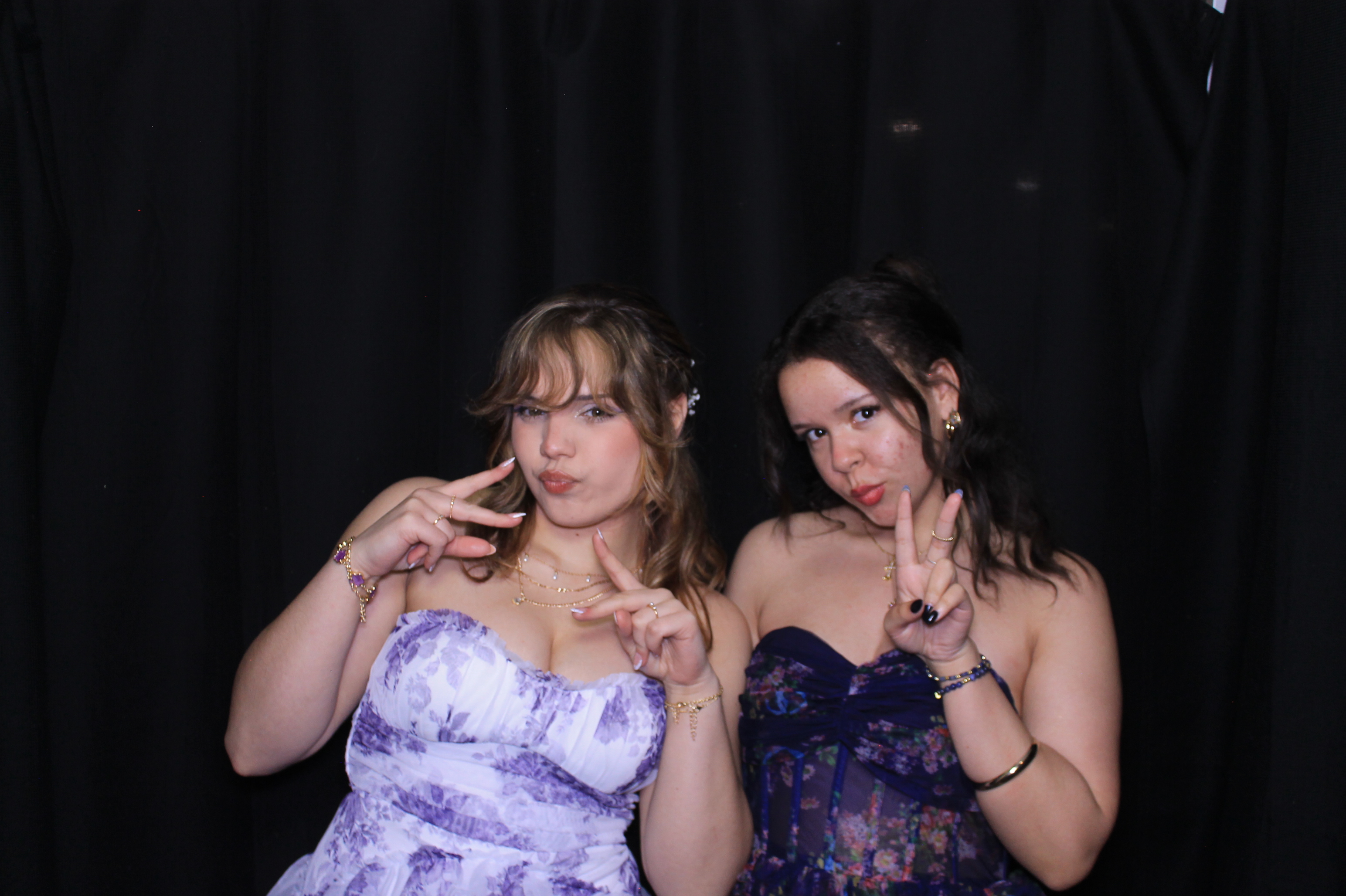 Carroll HS Prom | View more photos from the event at gallery.photoboothcincy.com/u/PhotoBoothCincy/Carroll-HS-Prom-0