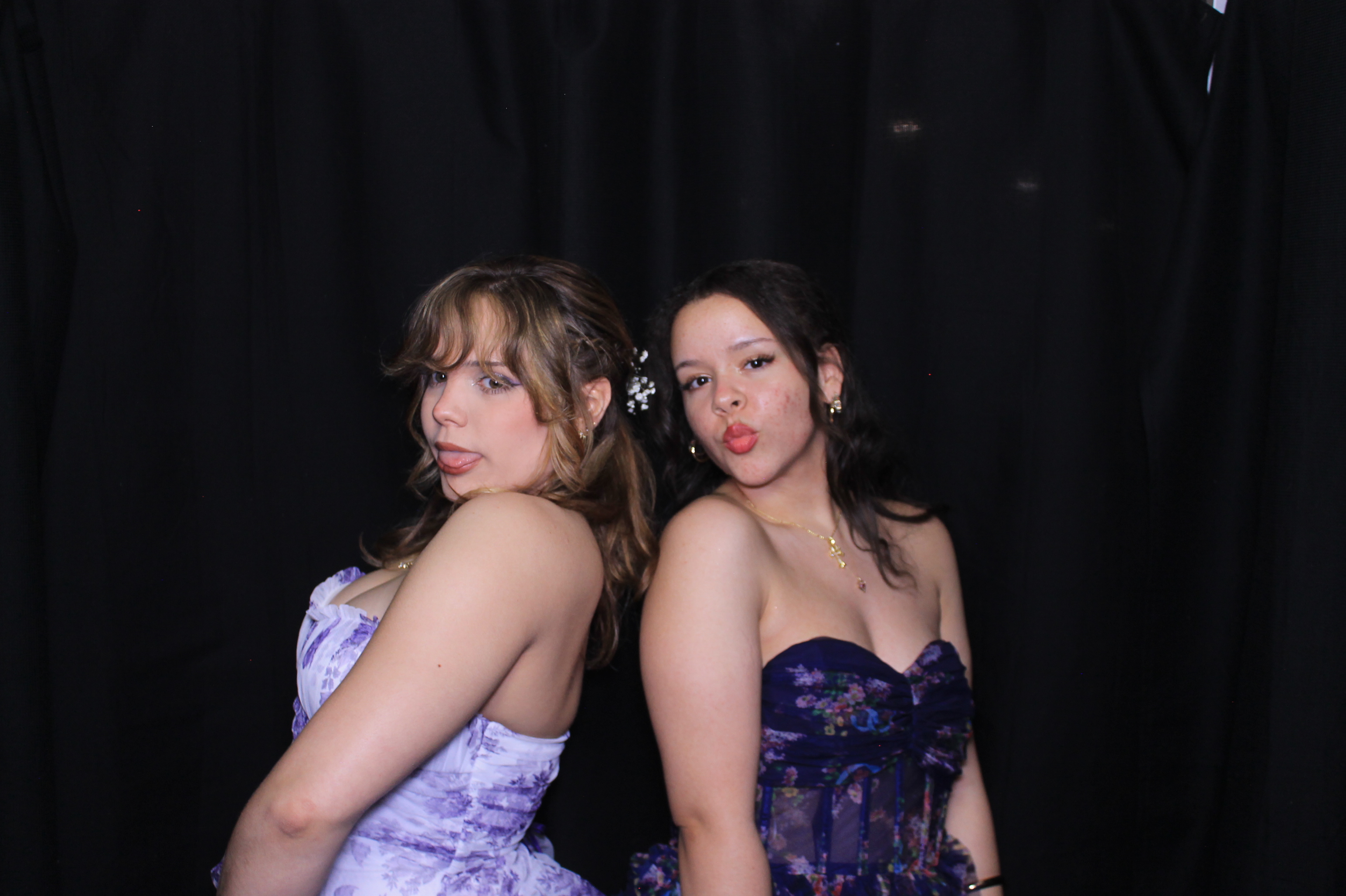 Carroll HS Prom | View more photos from the event at gallery.photoboothcincy.com/u/PhotoBoothCincy/Carroll-HS-Prom-0