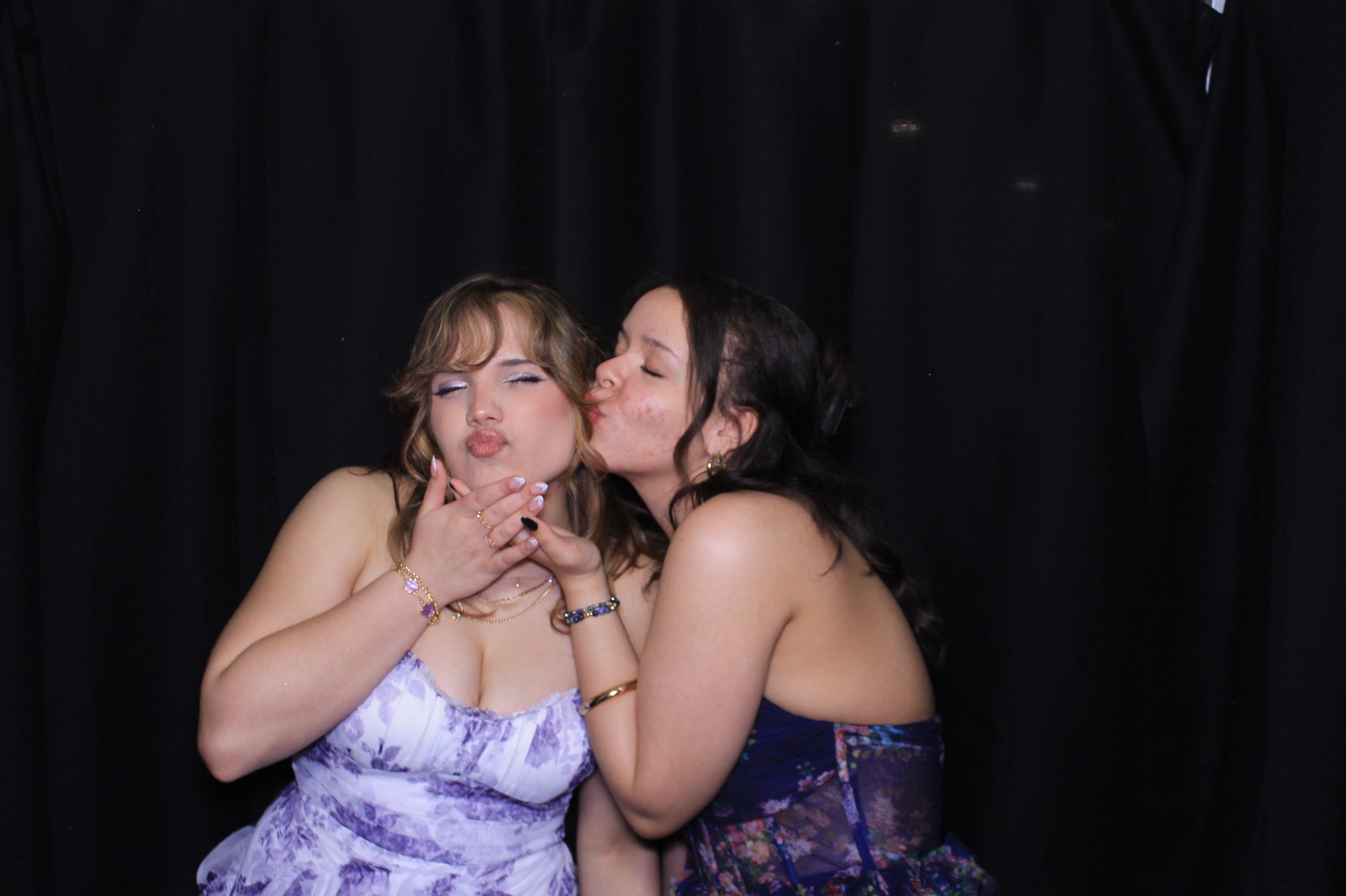 Carroll HS Prom | View more photos from the event at gallery.photoboothcincy.com/u/PhotoBoothCincy/Carroll-HS-Prom-0