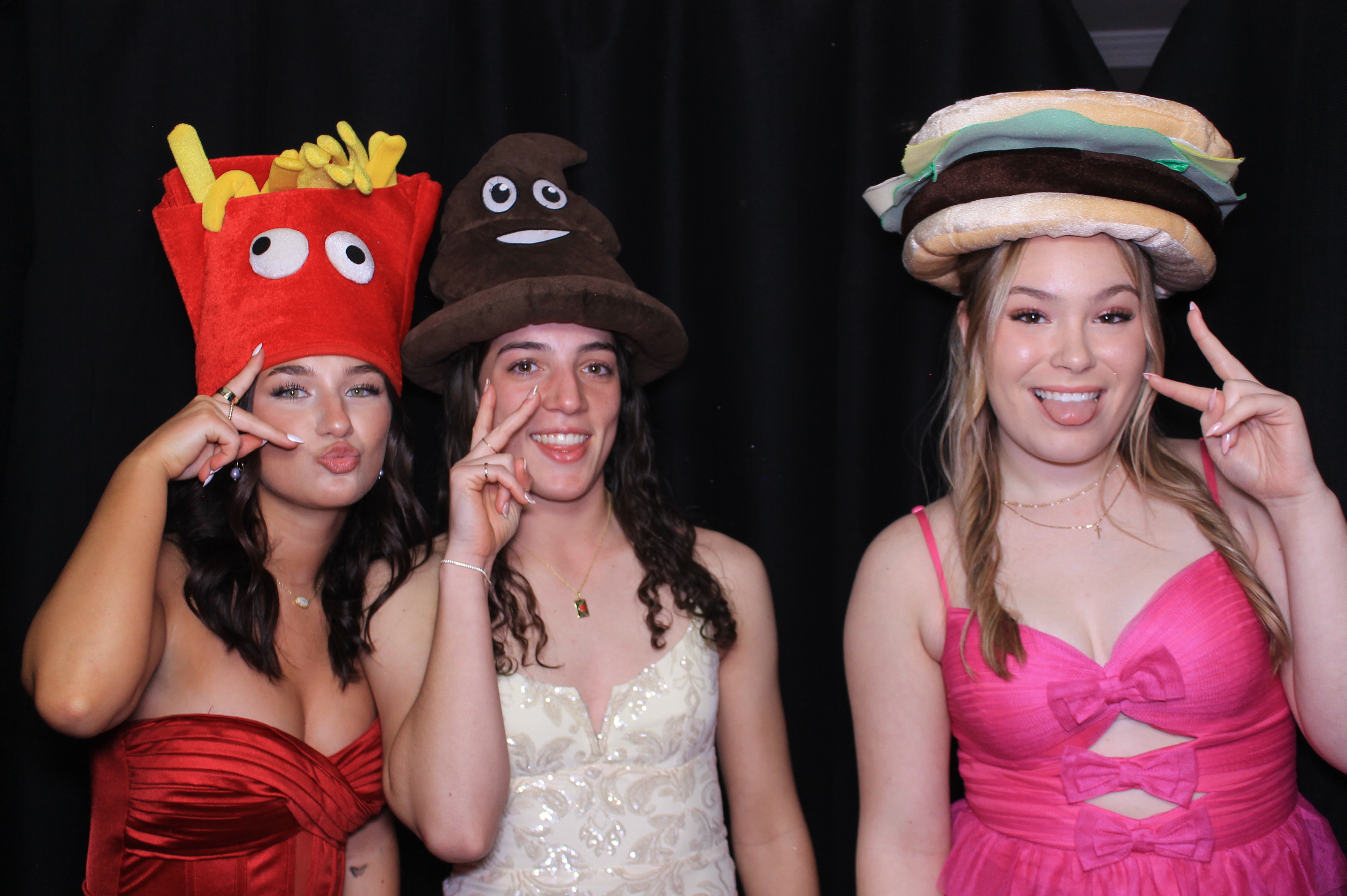 Carroll HS Prom | View more photos from the event at gallery.photoboothcincy.com/u/PhotoBoothCincy/Carroll-HS-Prom-0