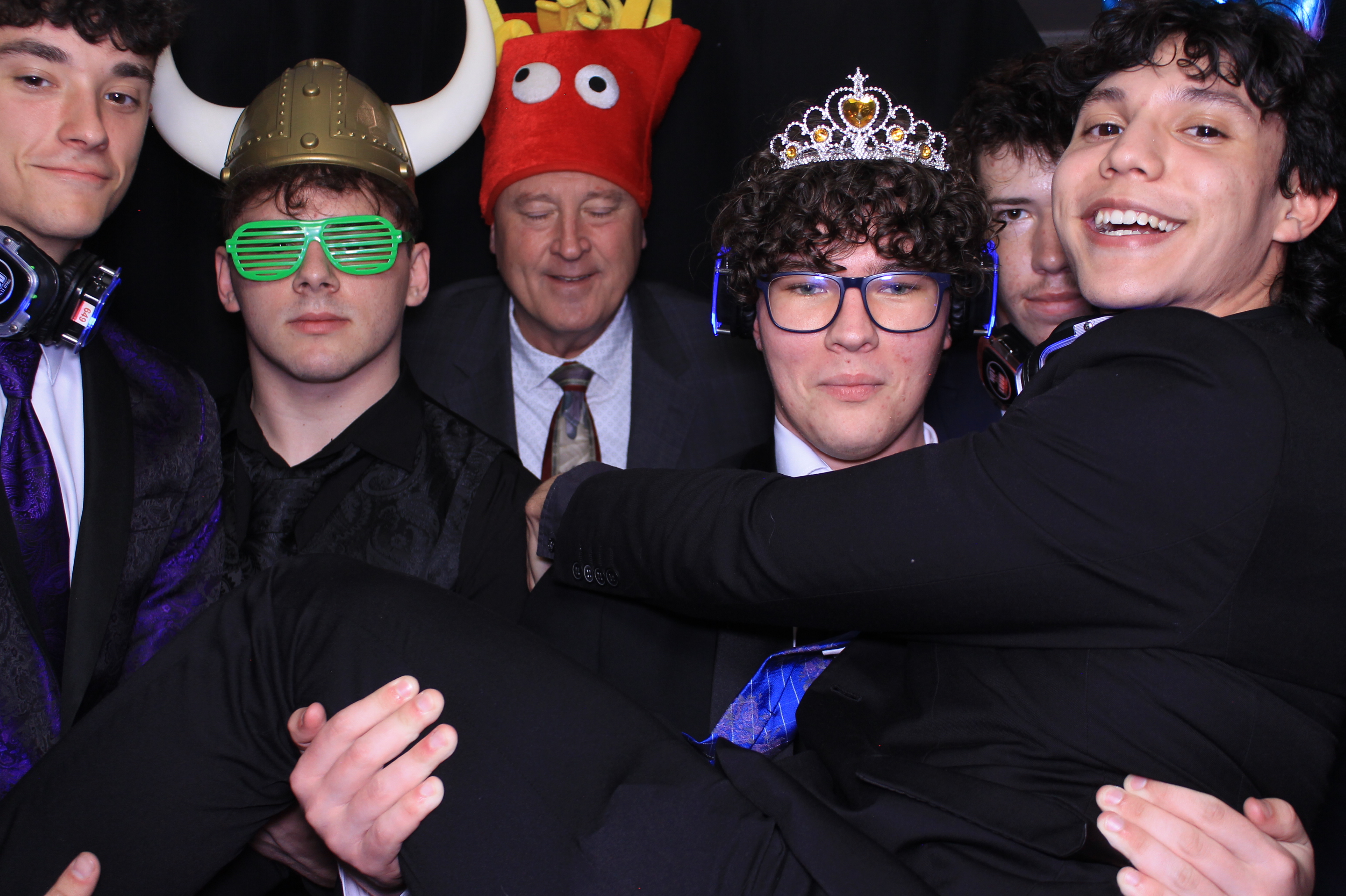 Carroll HS Prom | View more photos from the event at gallery.photoboothcincy.com/u/PhotoBoothCincy/Carroll-HS-Prom-0