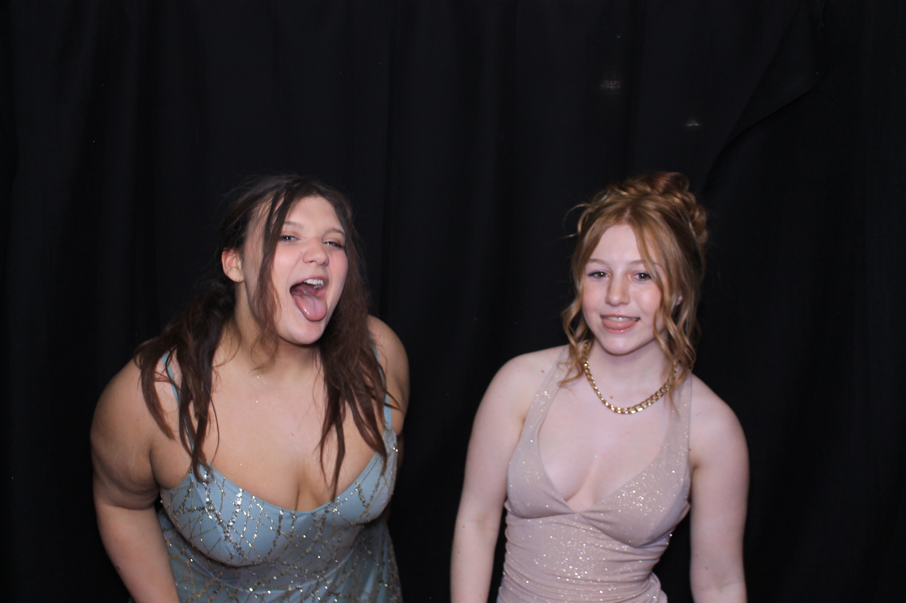 Carroll HS Prom | View more photos from the event at gallery.photoboothcincy.com/u/PhotoBoothCincy/Carroll-HS-Prom-0